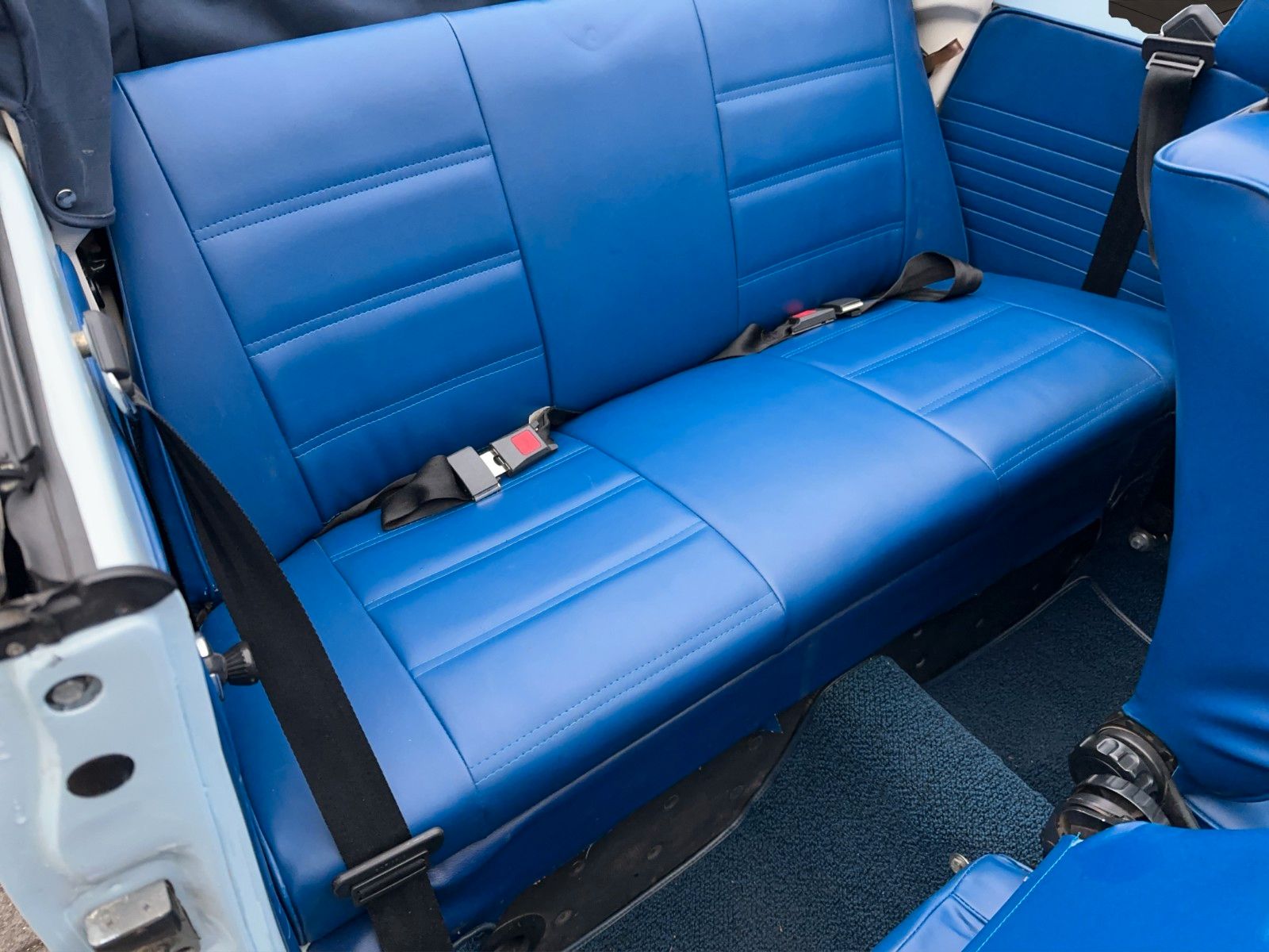 Fahrzeugabbildung Volkswagen Käfer 1500 Cabrio
