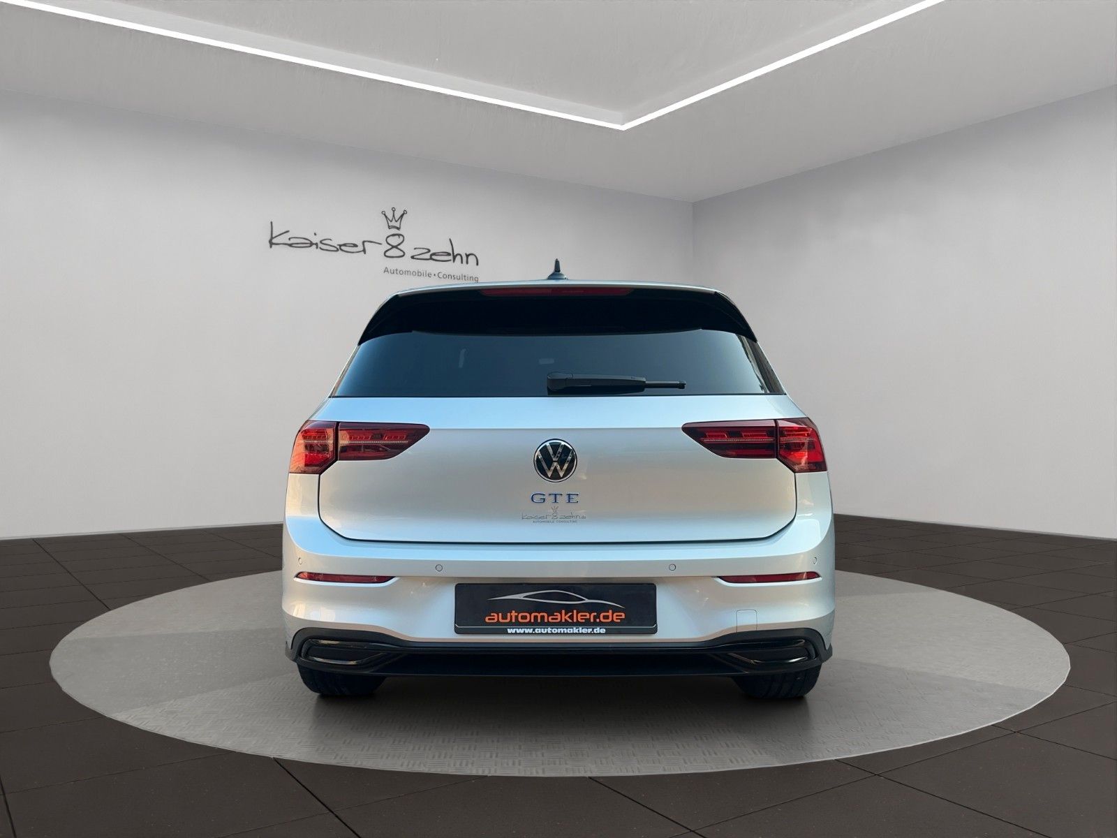 Fahrzeugabbildung Volkswagen Golf VIII 1.4 eHybrid OPF DSG GTE