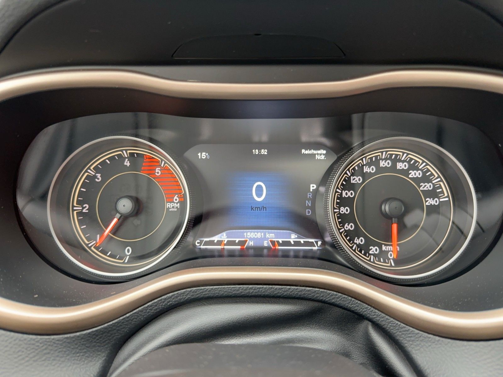 Fahrzeugabbildung Jeep Cherokee 2.2 Multijet Active 75th Anniversary