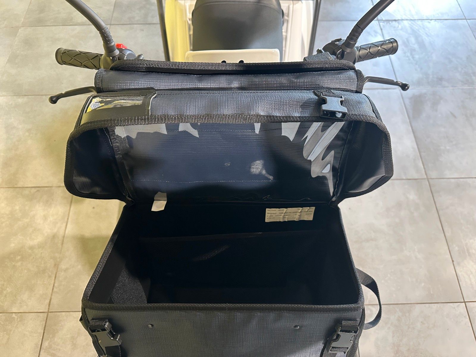 Fahrzeugabbildung Ligier Professional Pulse 3 L2e 8,2 kW