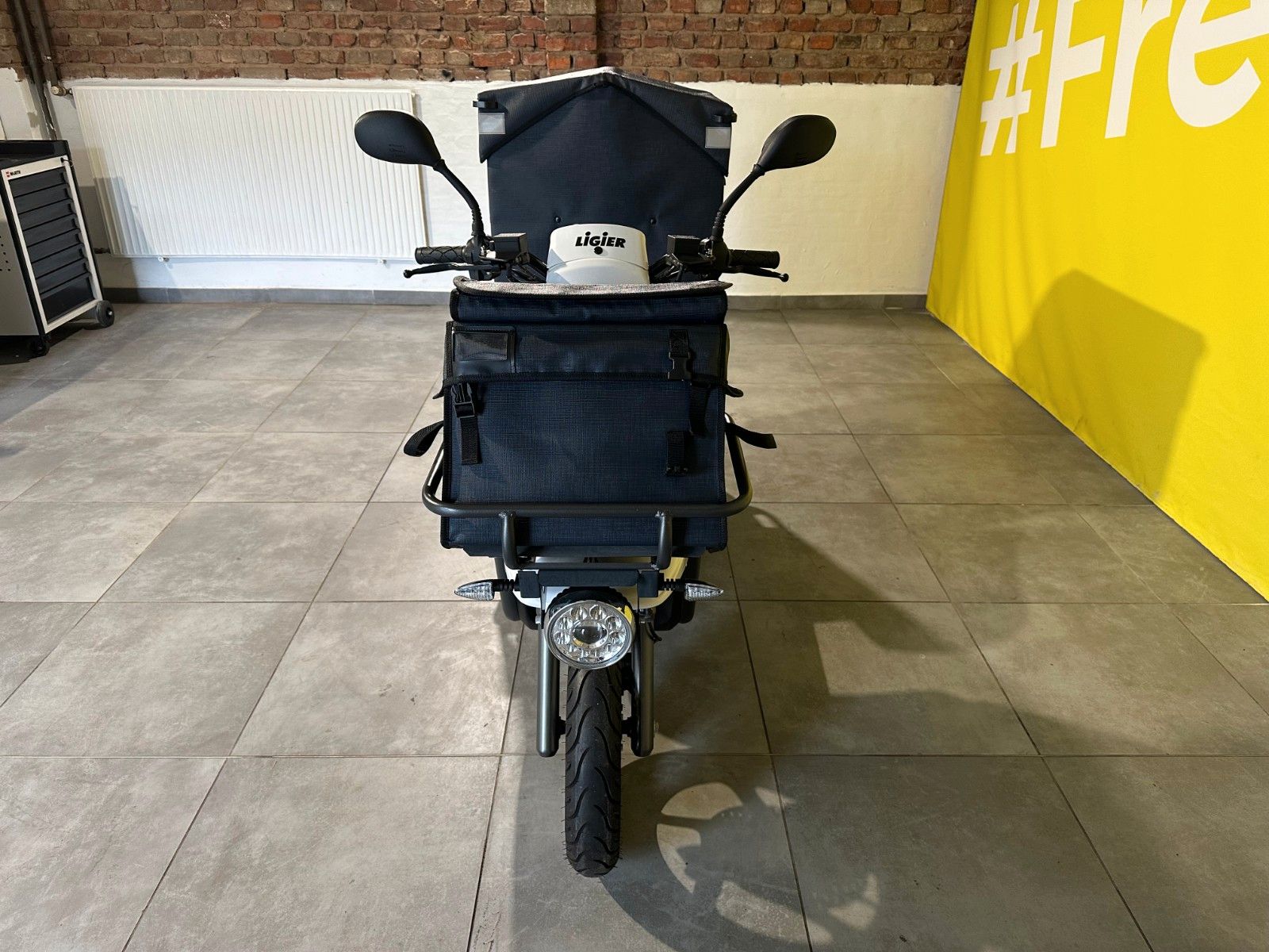 Fahrzeugabbildung Ligier Professional Pulse 3 L2e 8,2 kW