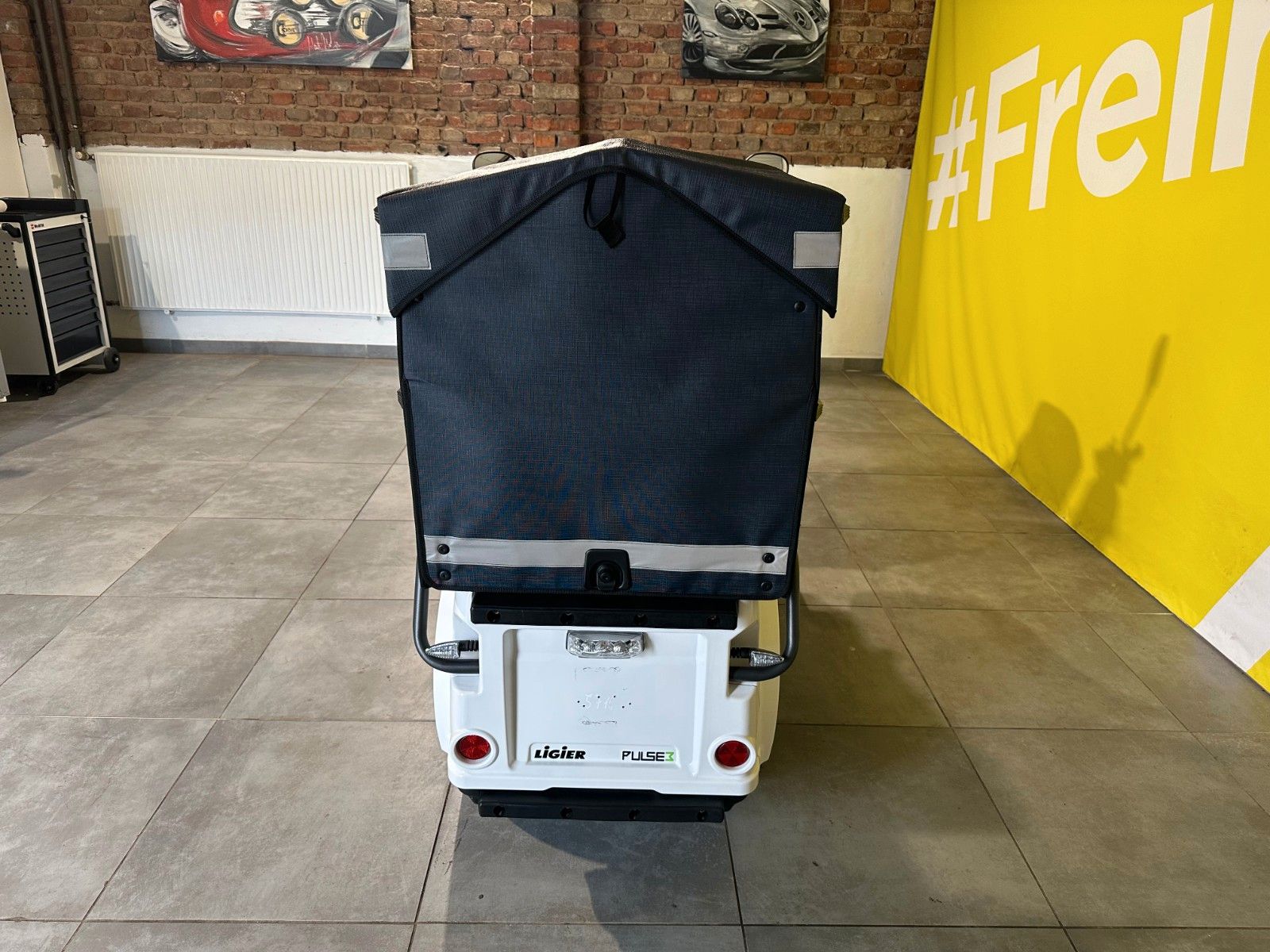 Fahrzeugabbildung Ligier Professional Pulse 3 L2e 8,2 kW