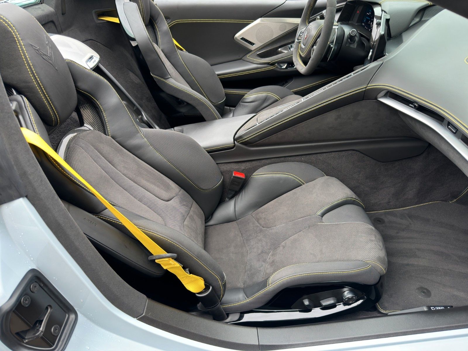 Fahrzeugabbildung Corvette C8 Stingray Cabriolet Z51 3LT neuwertig