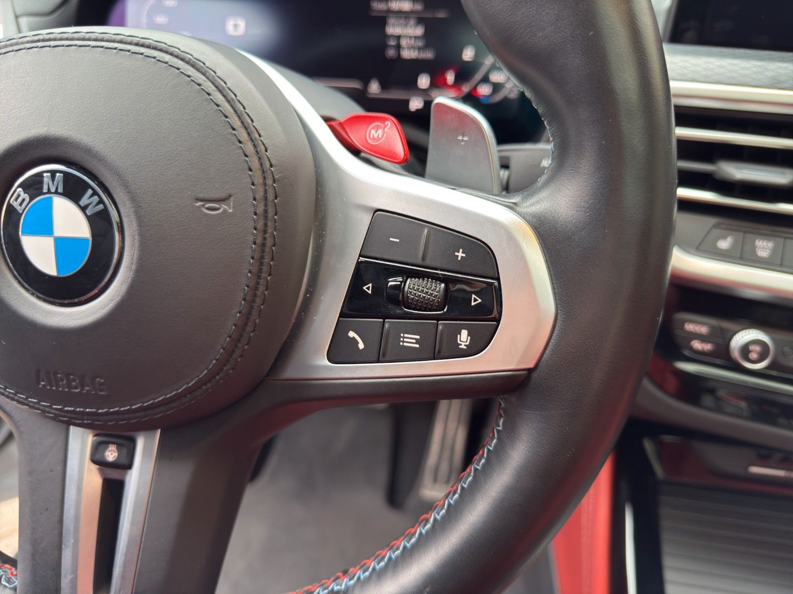 Fahrzeugabbildung BMW X4 M Baureihe X4 M Competition neuwertig