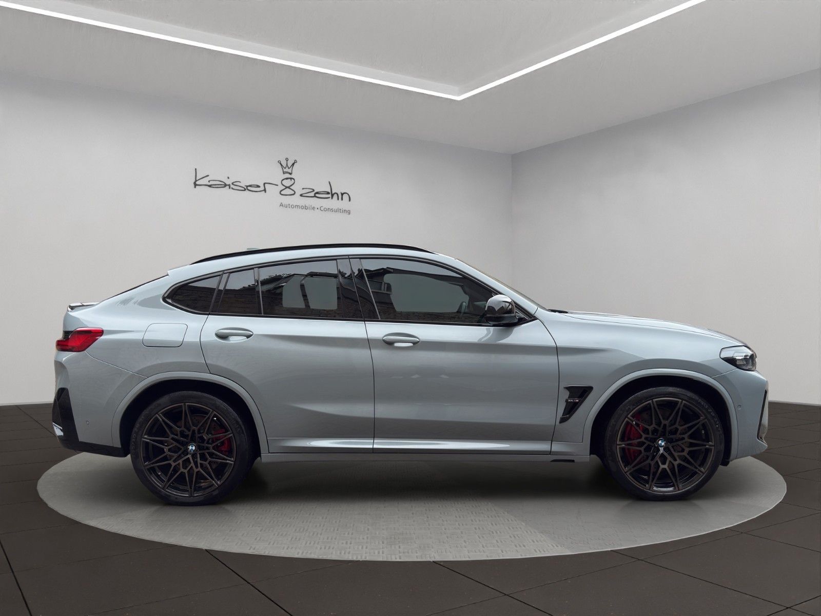 Fahrzeugabbildung BMW X4 M Baureihe X4 M Competition neuwertig