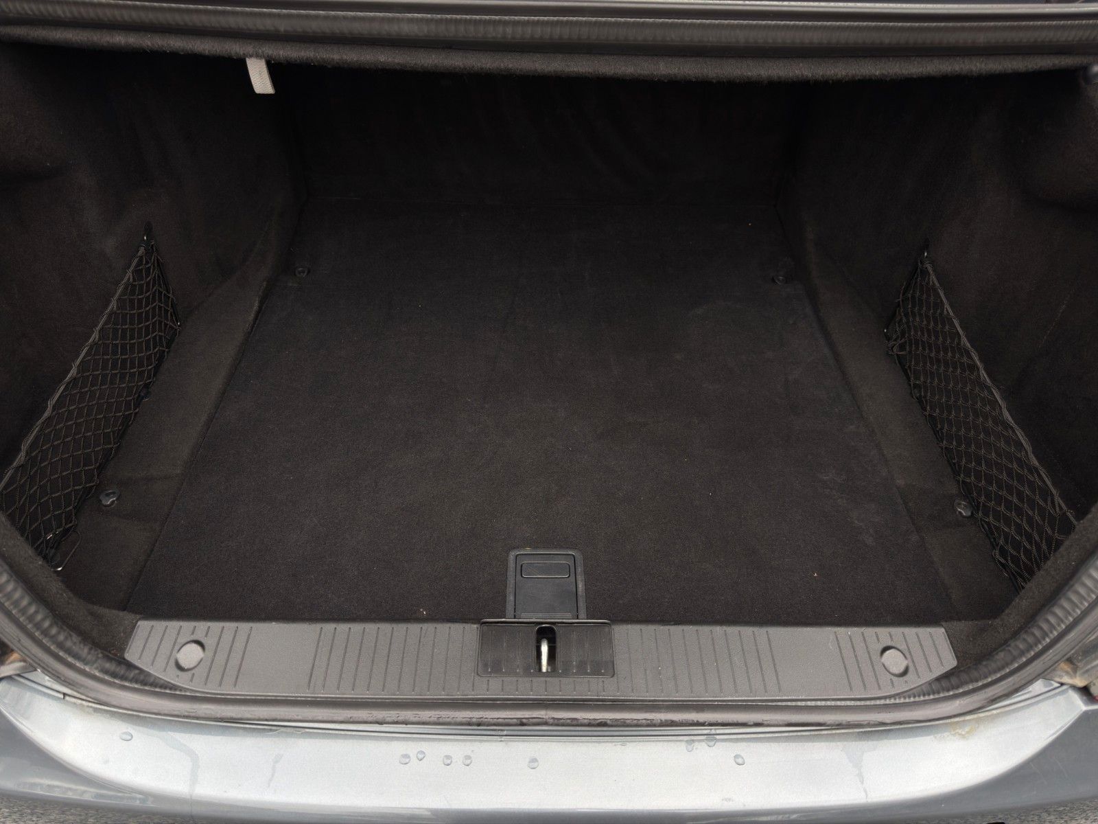 Fahrzeugabbildung Mercedes-Benz S 350