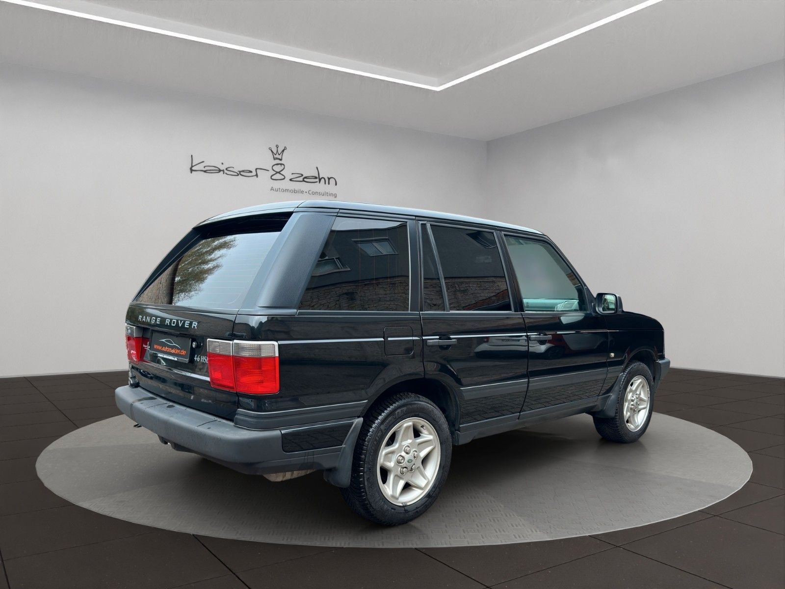 Fahrzeugabbildung Land Rover Range Rover 4.6 HSE Classic Data 2