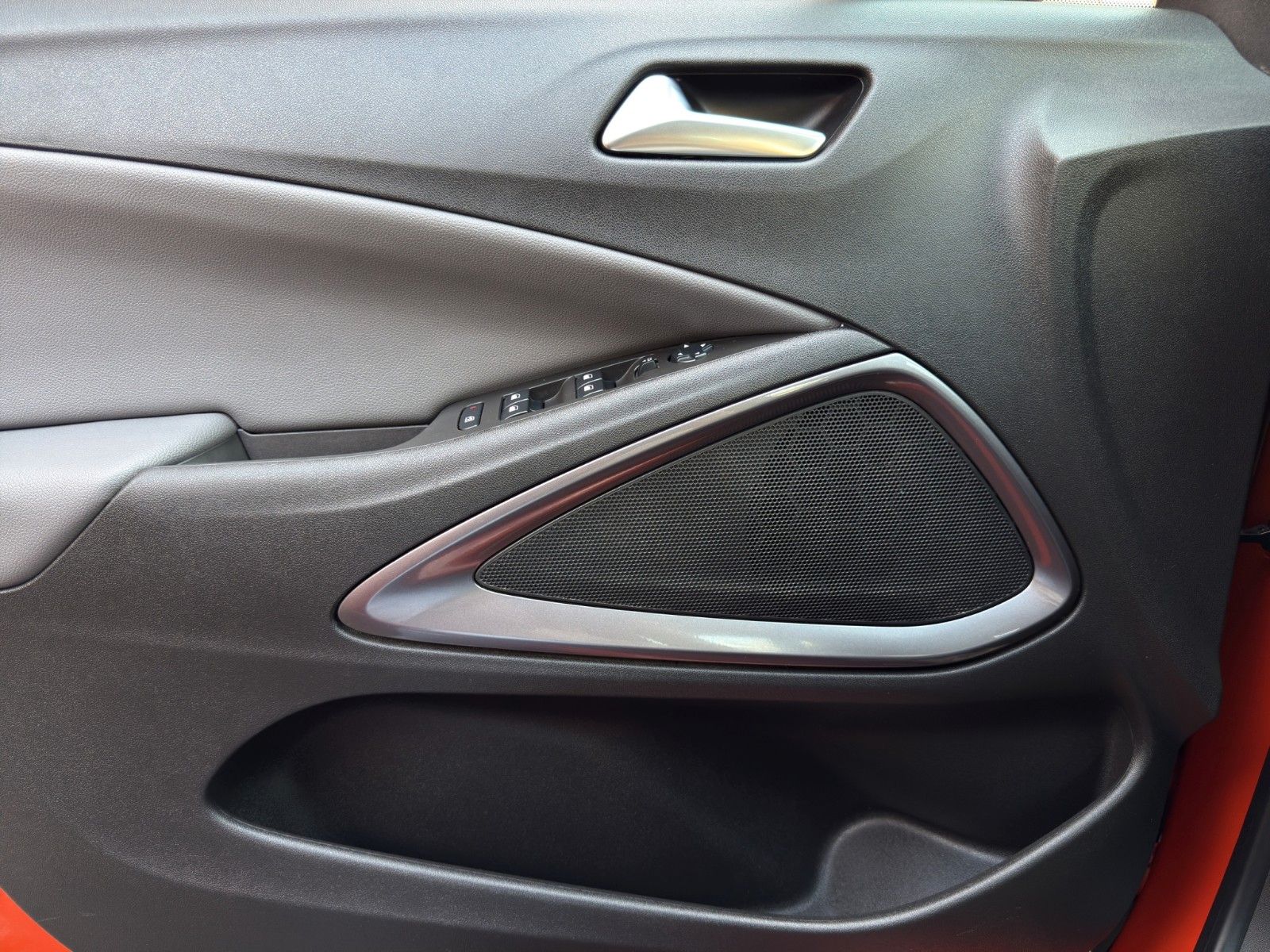 Fahrzeugabbildung Opel Crossland X Innovation *Apple CarPlay*Lenkradhzg