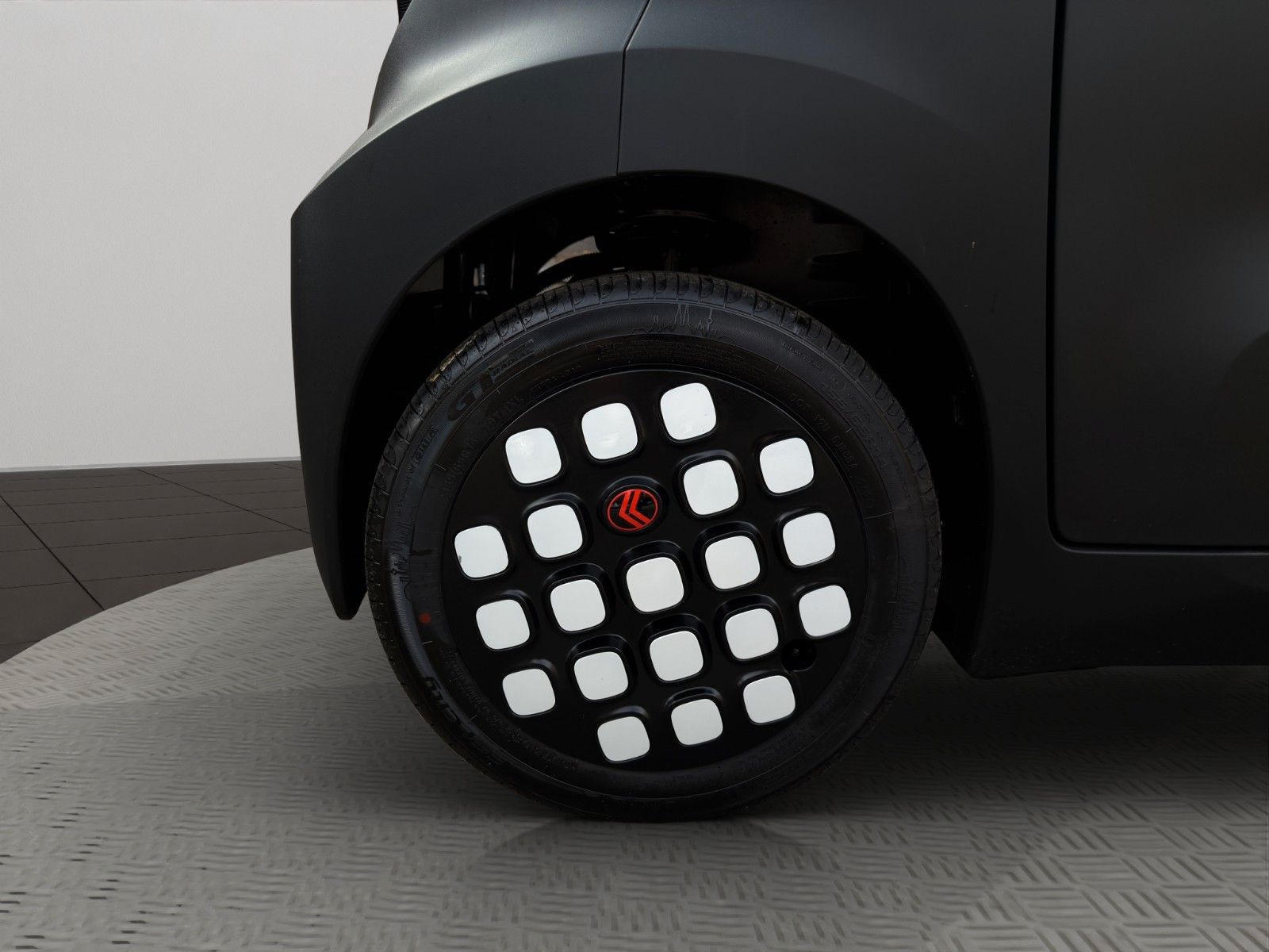 Fahrzeugabbildung Citroën Ami Darkside Edition