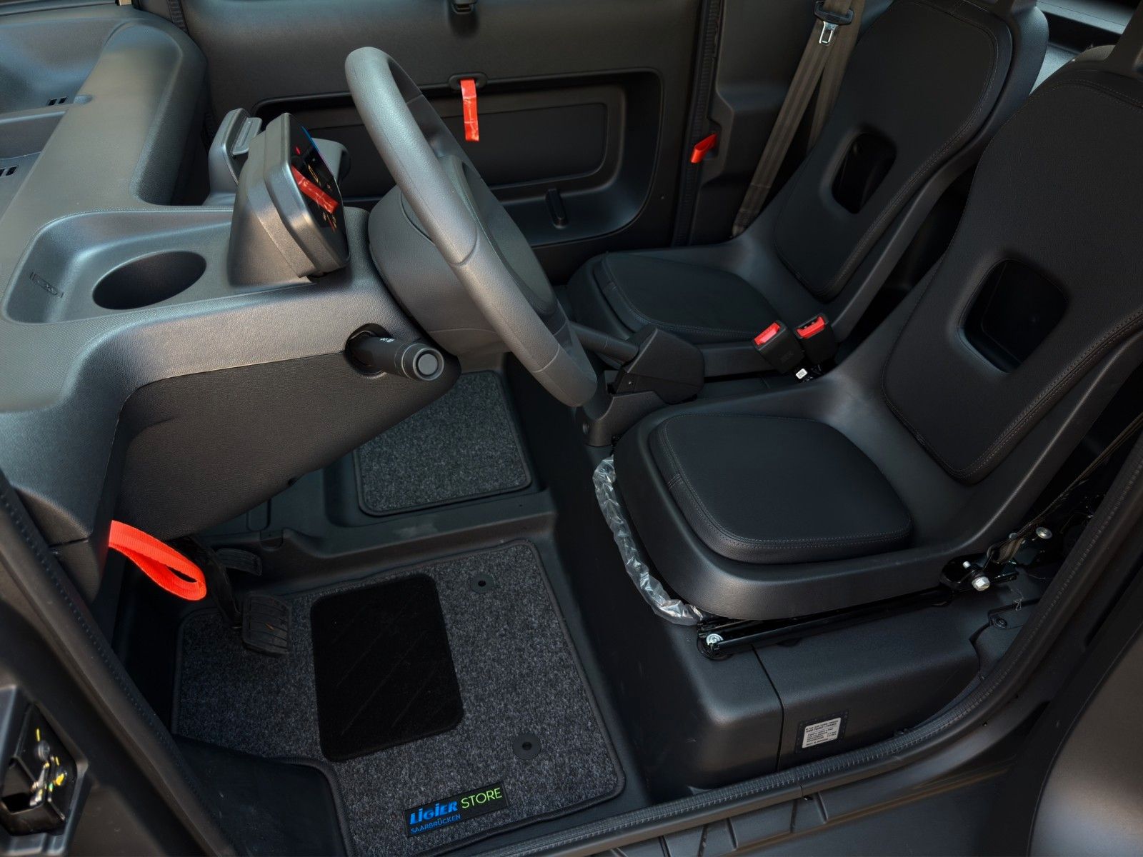 Fahrzeugabbildung Citroën Ami Darkside Edition