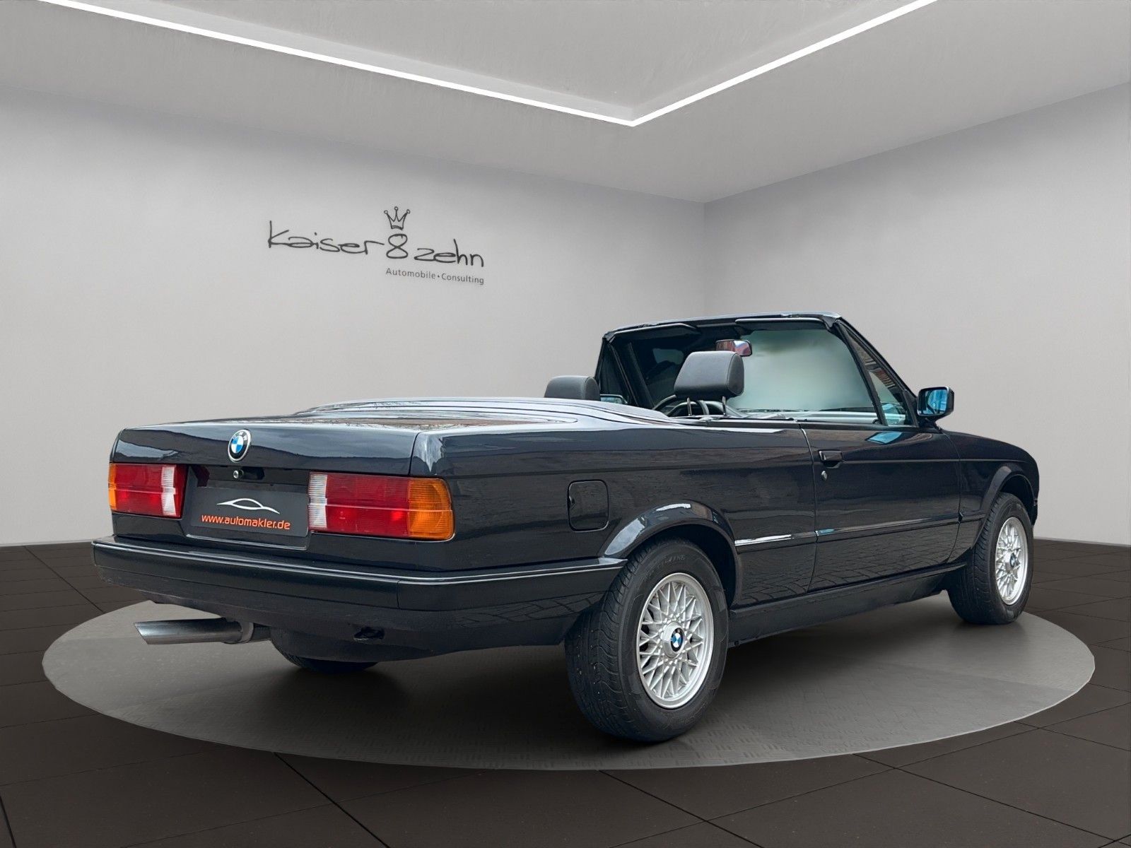 Fahrzeugabbildung BMW 320i Cabriolet  E30 *Classic Data 2-*
