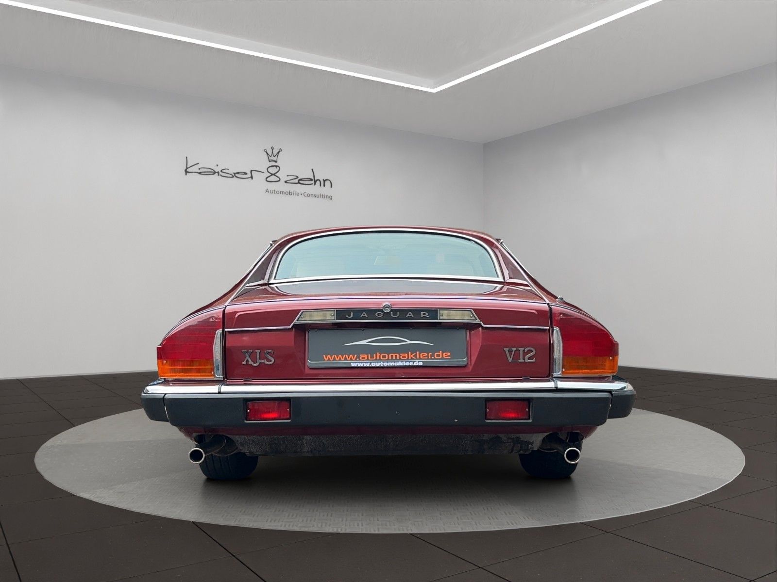 Fahrzeugabbildung Jaguar XJS Coupe V12 Classic Data 2