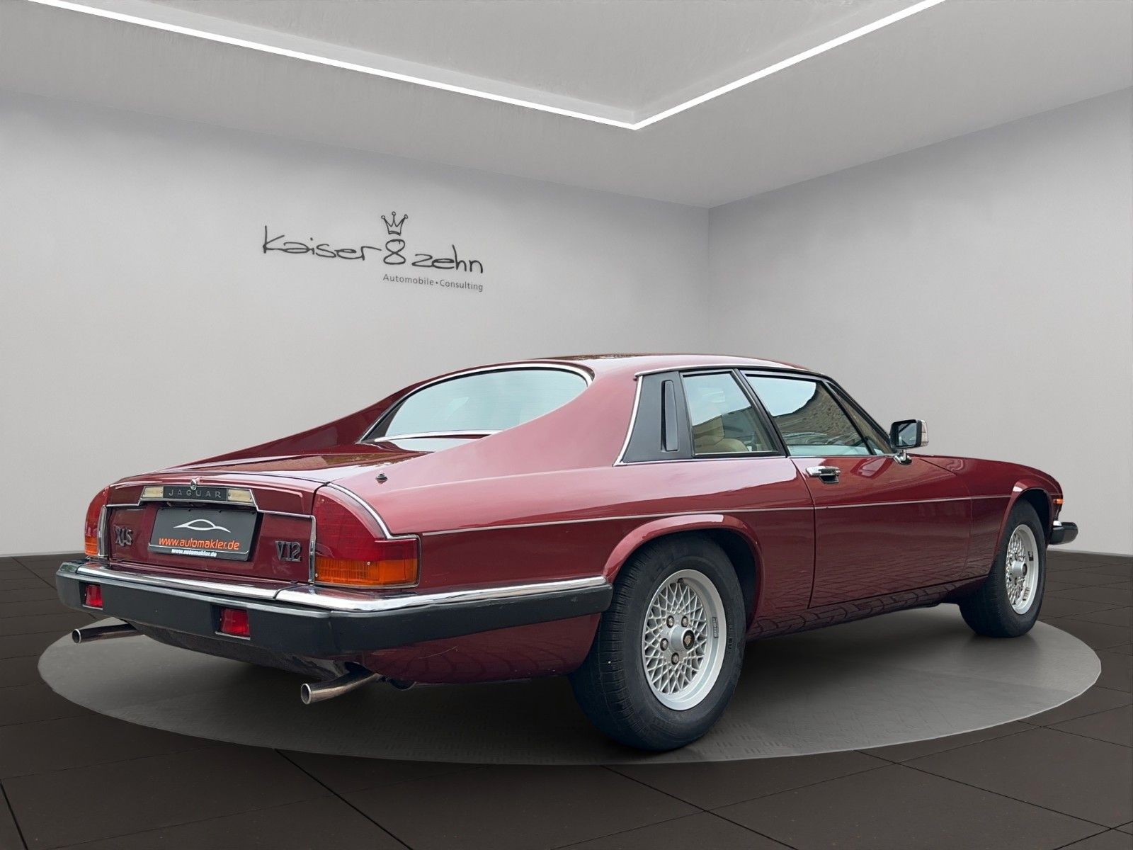 Fahrzeugabbildung Jaguar XJS Coupe V12 Classic Data 2