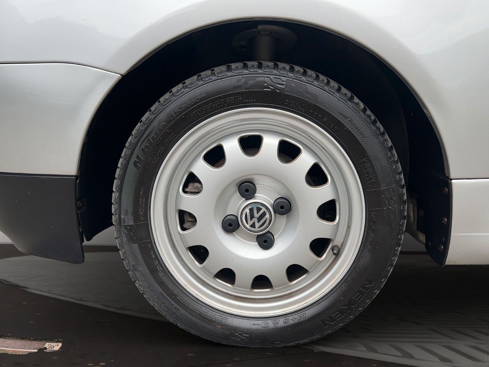 Fahrzeugabbildung Volkswagen Lupo 3L TDI