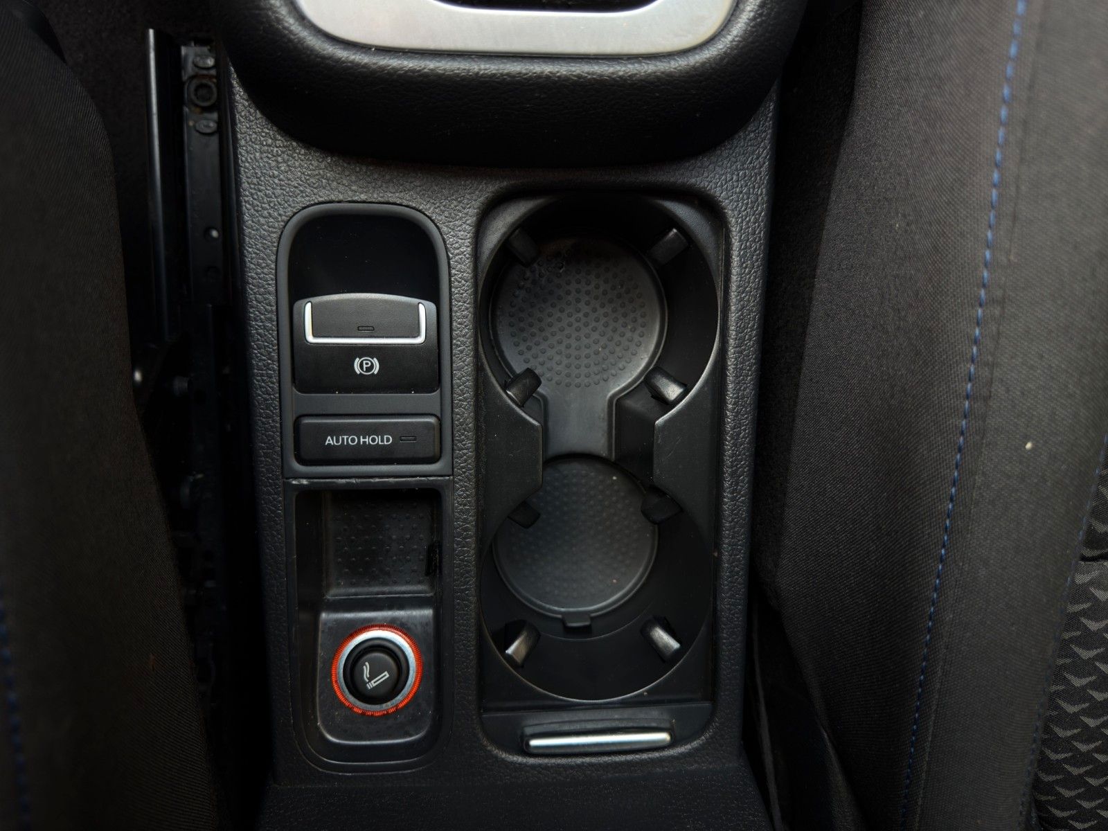 Fahrzeugabbildung Volkswagen Sharan 2.0 TDI Comfortline United *7-Sitzer*