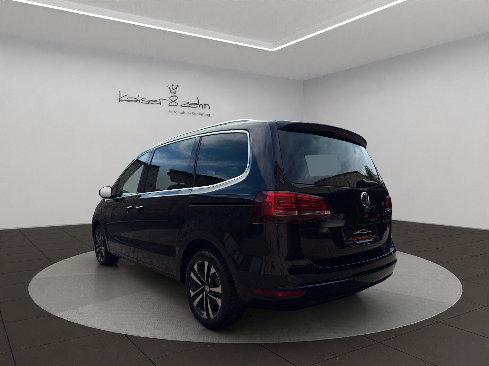 Fahrzeugabbildung Volkswagen Sharan 2.0 TDI Comfortline United *7-Sitzer*
