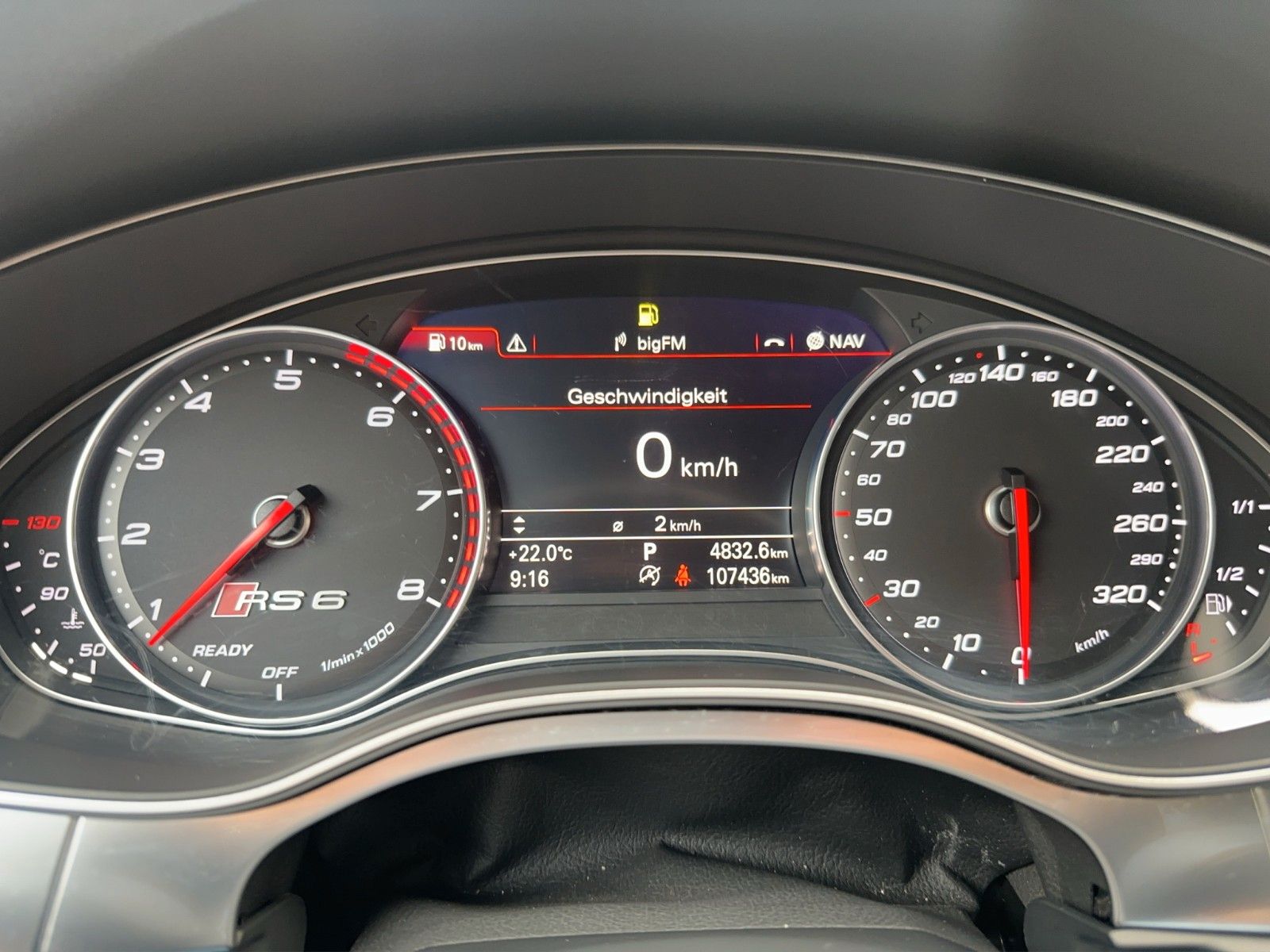 Fahrzeugabbildung Audi RS 6 Avant 4.0 TFSI quattro *Keramikbremse*