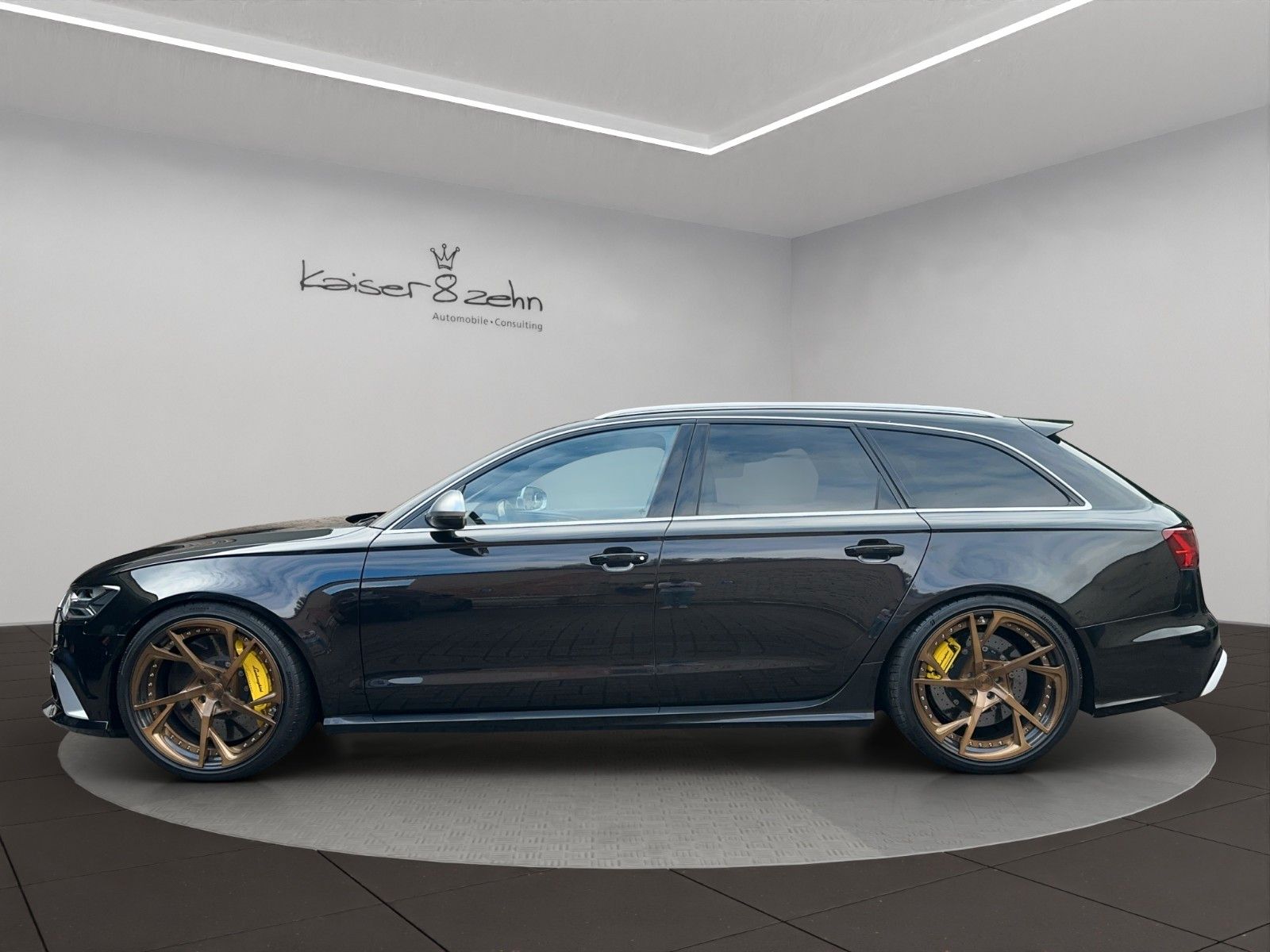 Fahrzeugabbildung Audi RS 6 Avant 4.0 TFSI quattro *Keramikbremse*