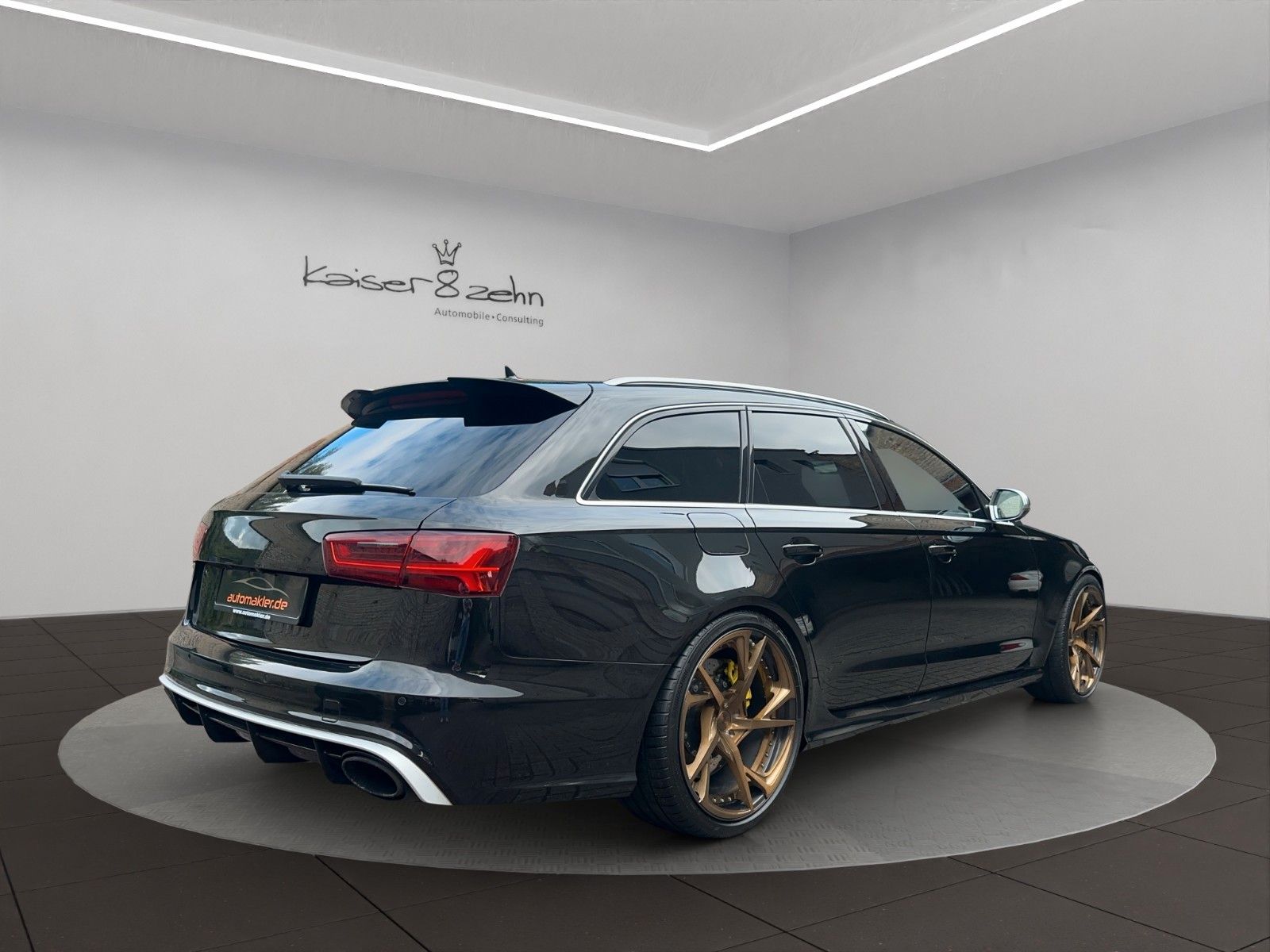 Fahrzeugabbildung Audi RS 6 Avant 4.0 TFSI quattro *Keramikbremse*