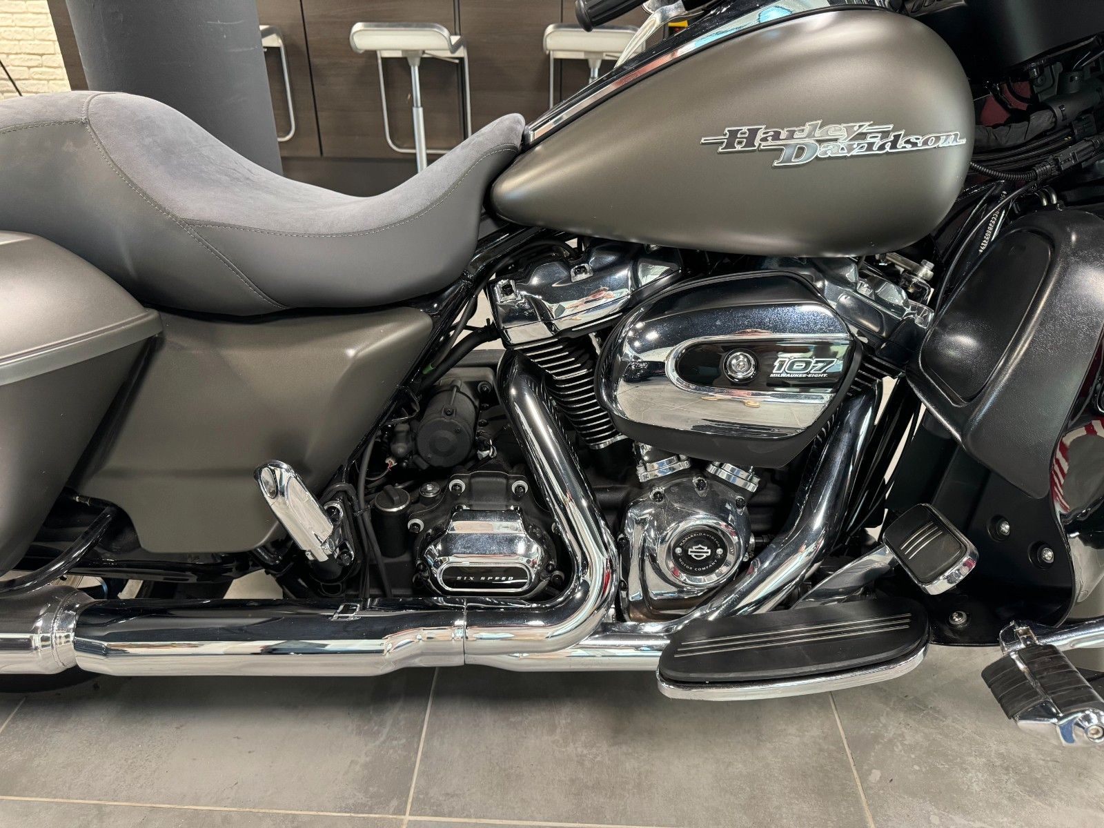 Fahrzeugabbildung Harley-Davidson Street Glide 107 Milwaukee-Eight