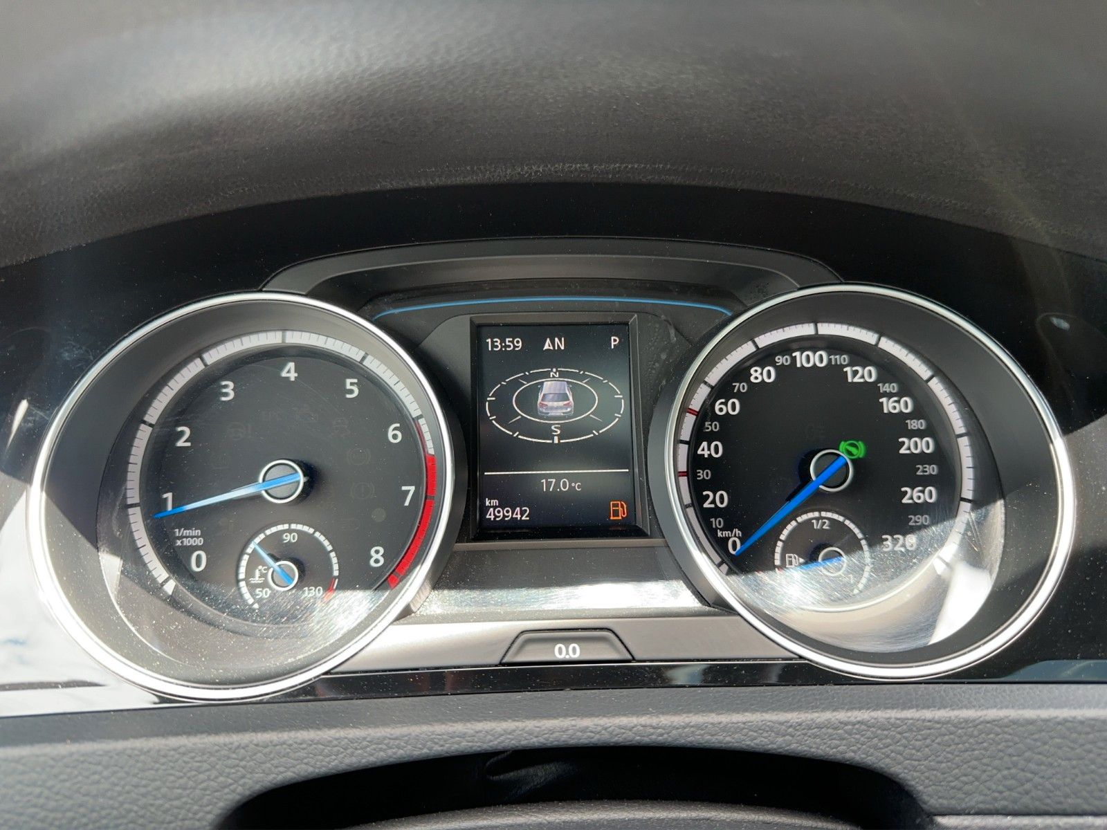 Fahrzeugabbildung Volkswagen Golf R 4Motion BlueMotion Technology DSG *389PS*