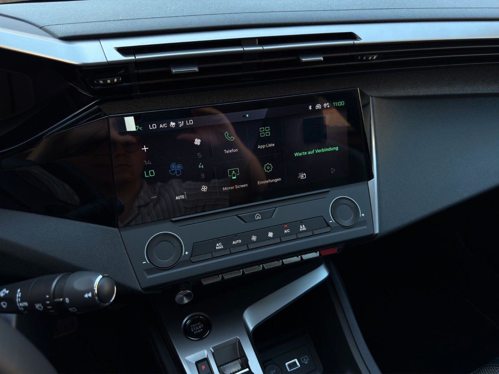 Fahrzeugabbildung Peugeot 308 SW Hybrid 145 Allure *CarPlay*