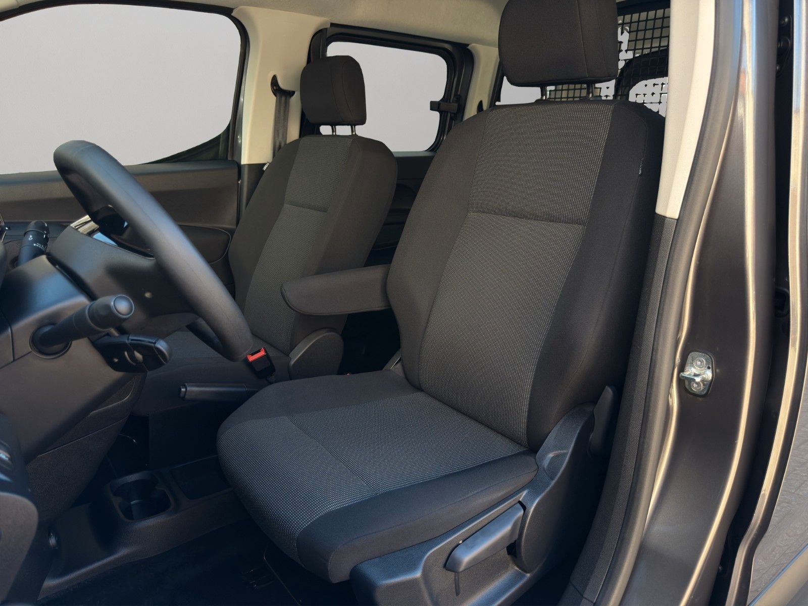 Fahrzeugabbildung Peugeot Rifter Active Pack N1 L1 *2.Hand*CarPlay*