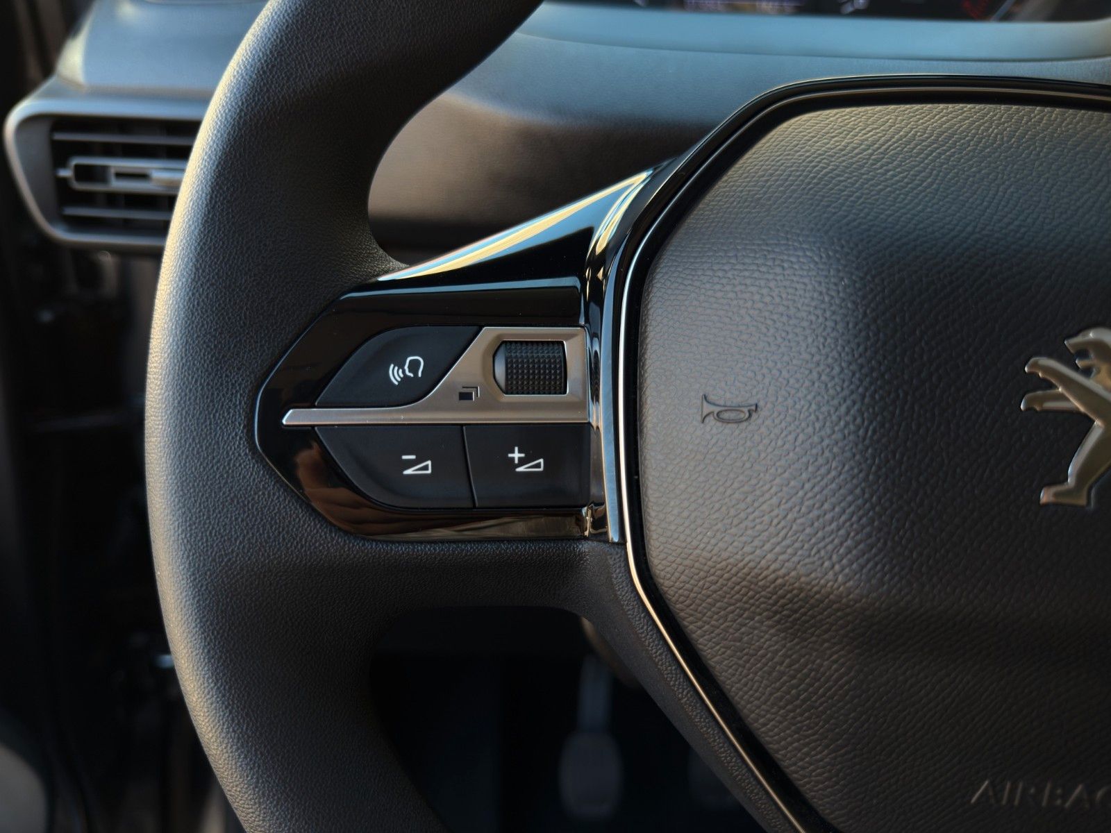 Fahrzeugabbildung Peugeot Rifter Active Pack N1 L1 *2.Hand*CarPlay*