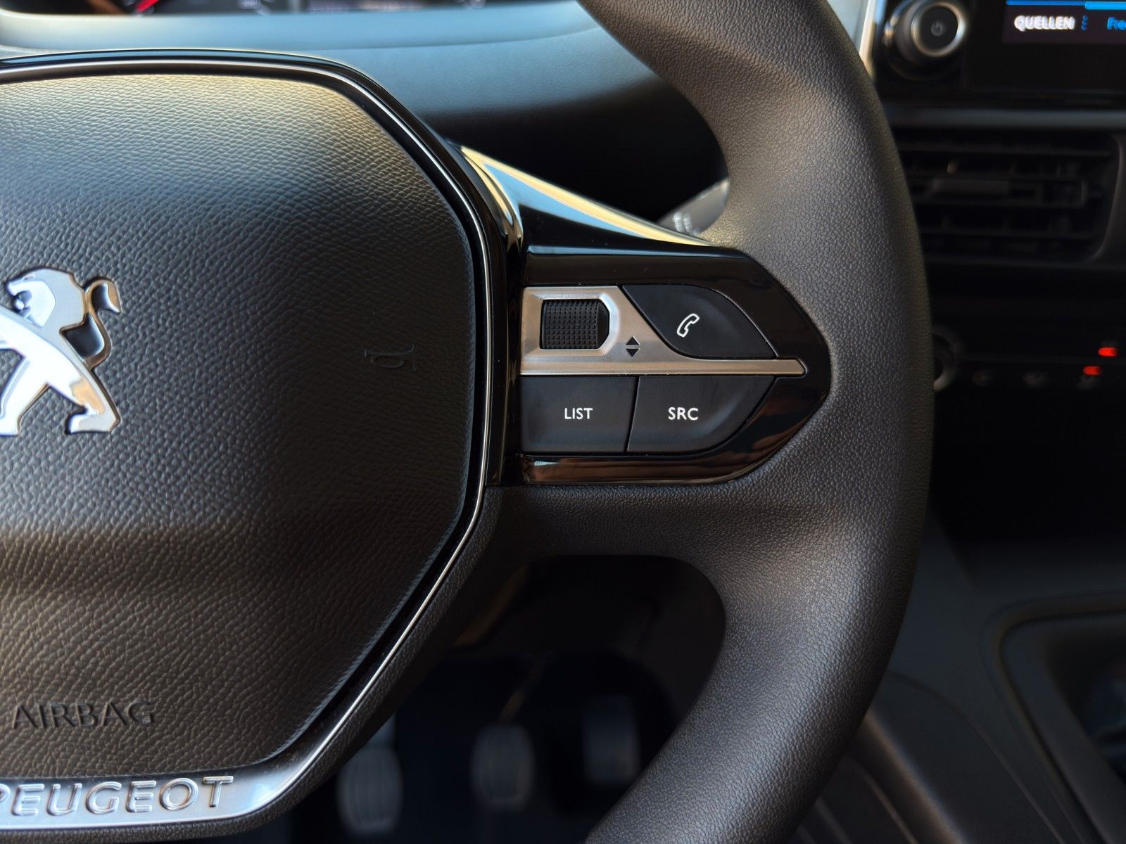 Fahrzeugabbildung Peugeot Rifter Active Pack N1 L1 *2.Hand*CarPlay*
