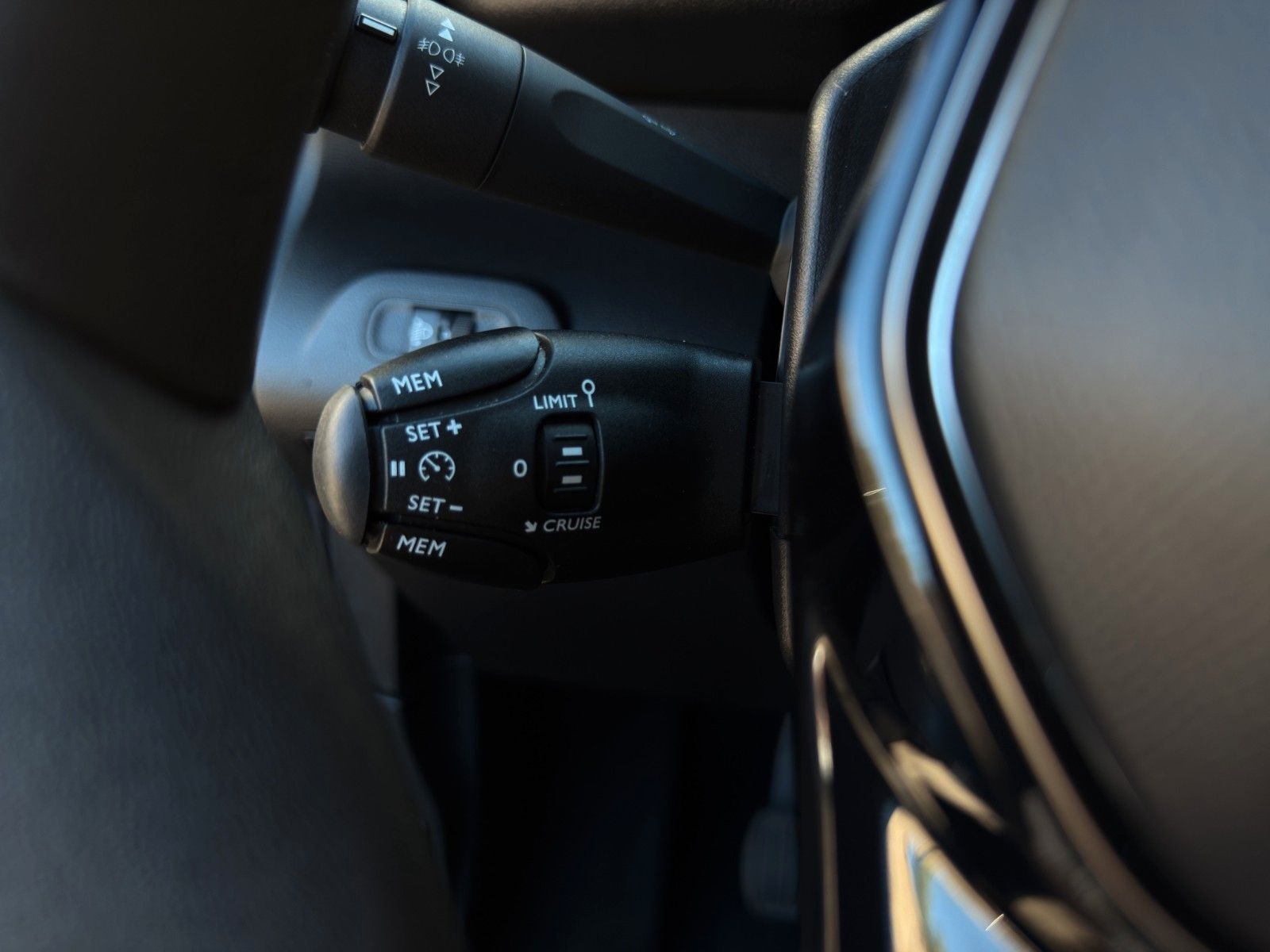Fahrzeugabbildung Peugeot Rifter Active Pack N1 L1 *2.Hand*CarPlay*
