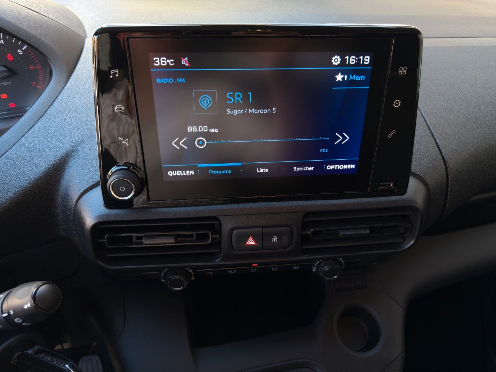Fahrzeugabbildung Peugeot Rifter Active Pack N1 L1 *2.Hand*CarPlay*