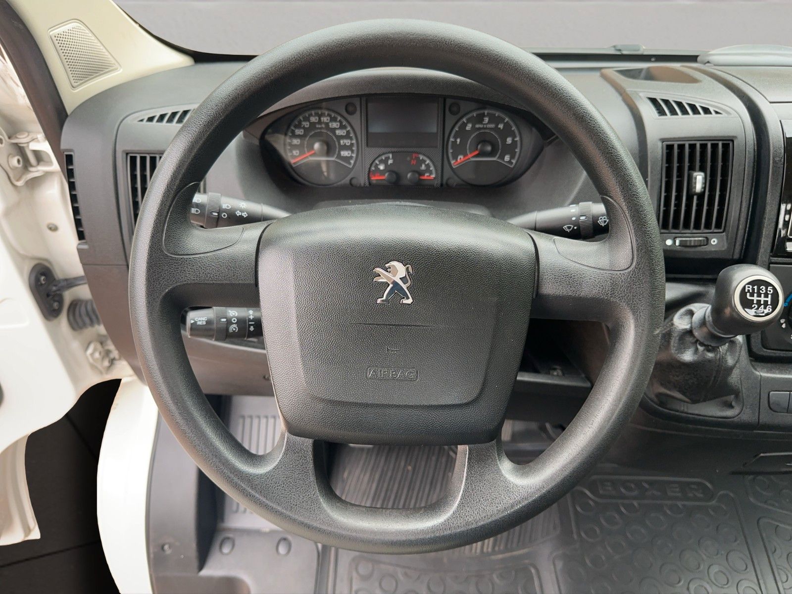 Fahrzeugabbildung Peugeot Boxer Autotransporter
