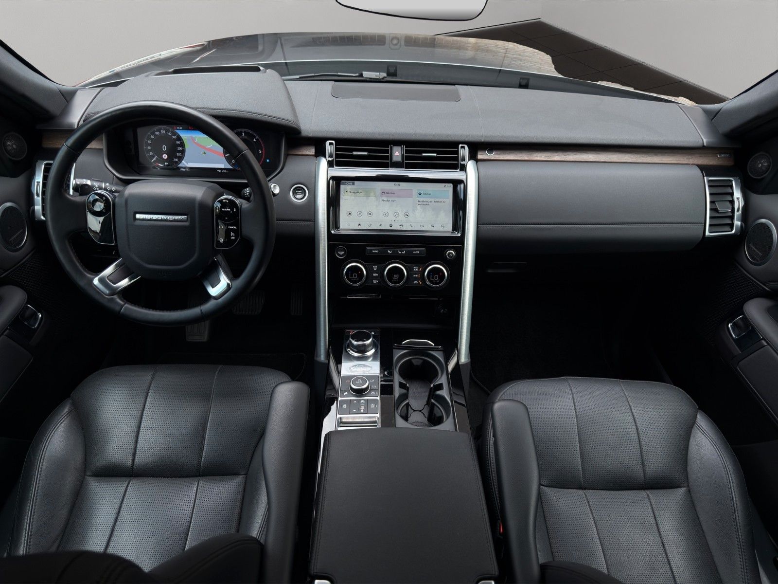 Fahrzeugabbildung Land Rover Discovery 5 HSE SDV6 *2. Hand*Rückfahrkamera*