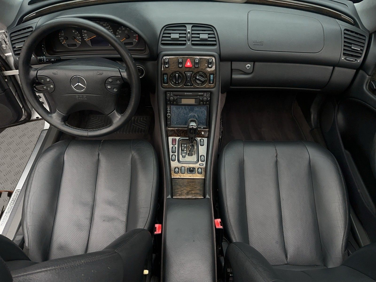 Fahrzeugabbildung Mercedes-Benz CLK 200 Kompressor Avantgarde