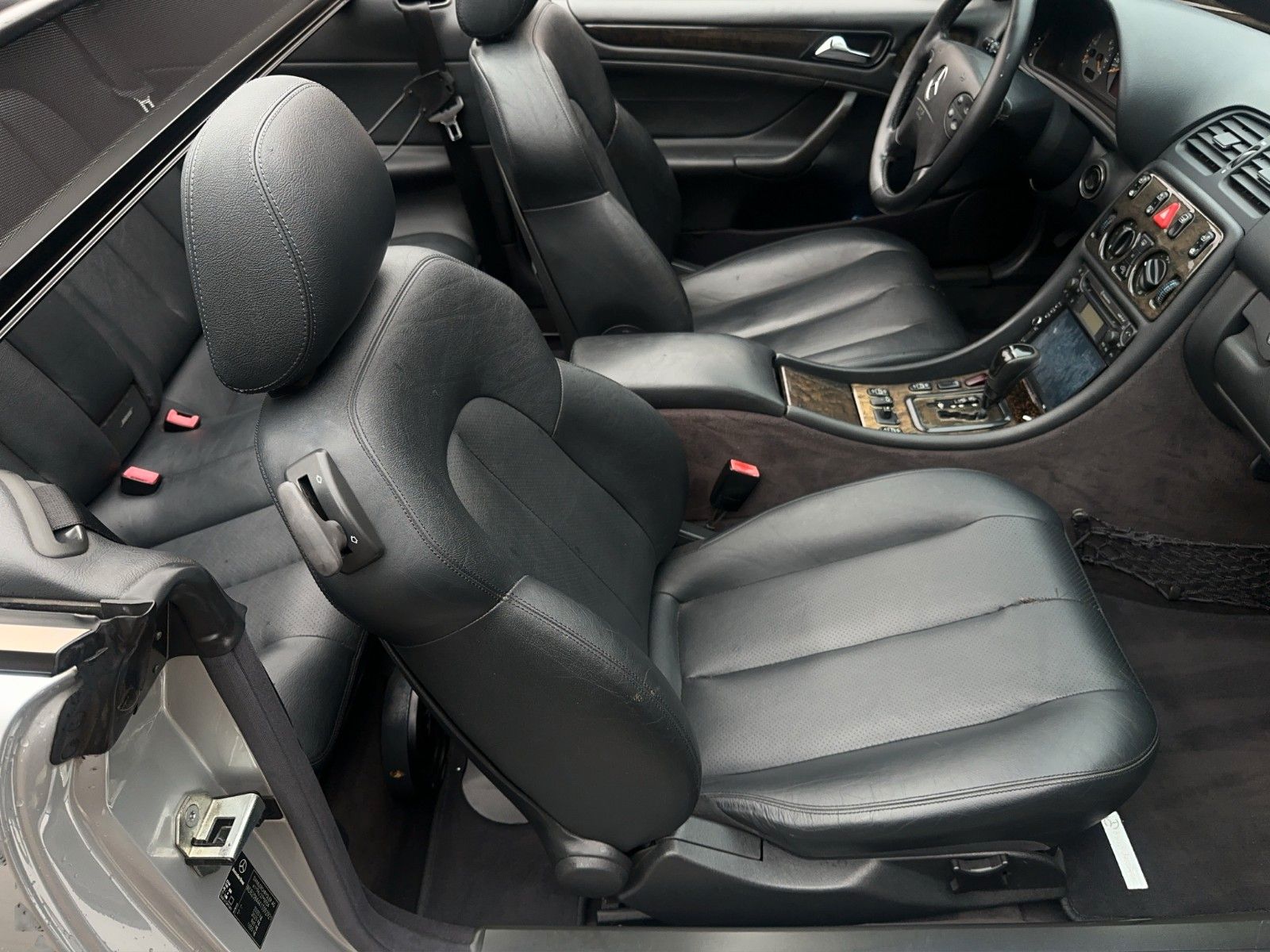 Fahrzeugabbildung Mercedes-Benz CLK 200 Kompressor Avantgarde