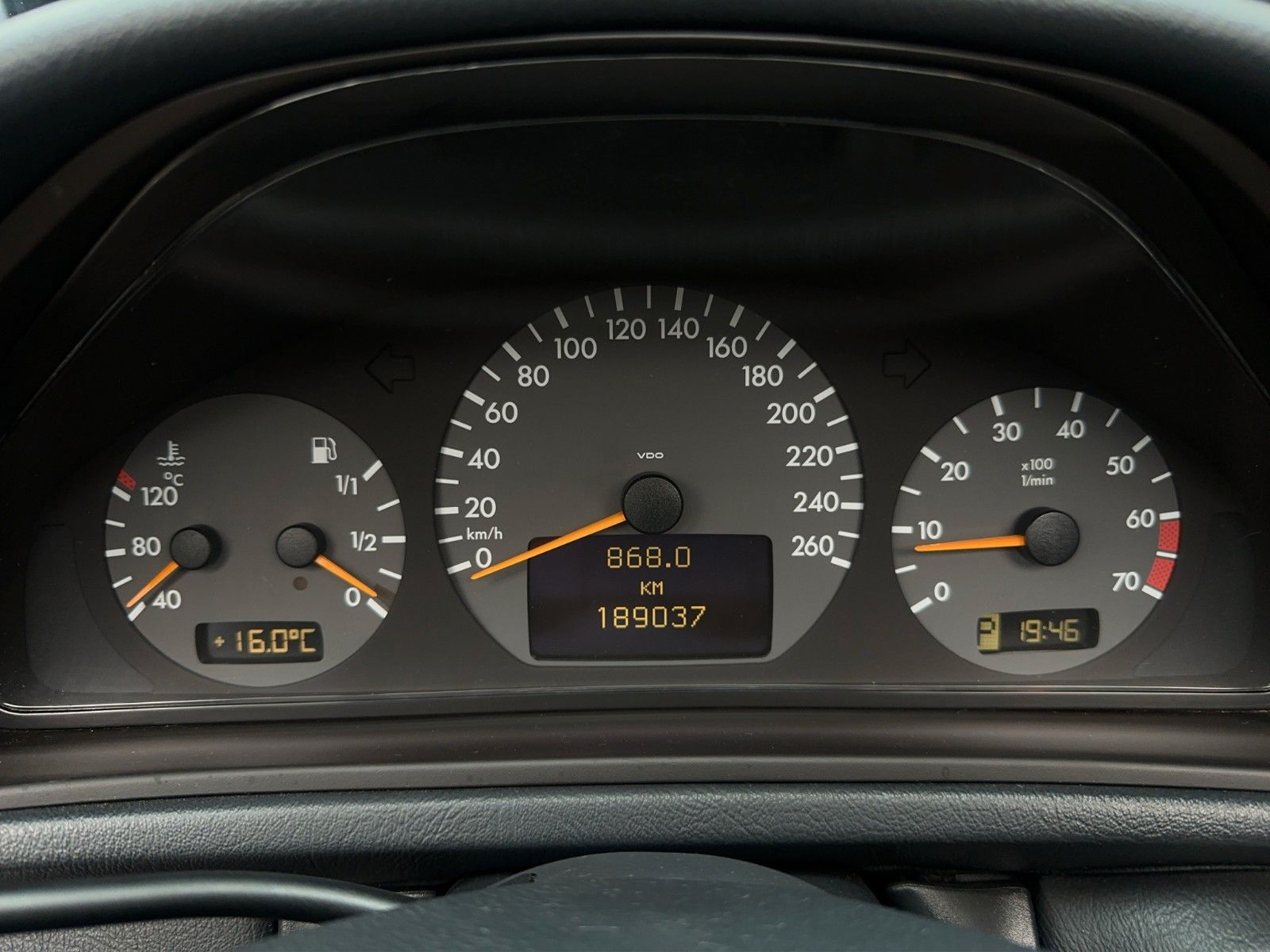 Fahrzeugabbildung Mercedes-Benz CLK 200 Kompressor Avantgarde