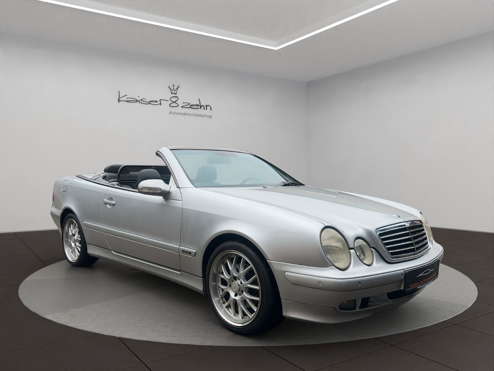 Fahrzeugabbildung Mercedes-Benz CLK 200 Kompressor Avantgarde