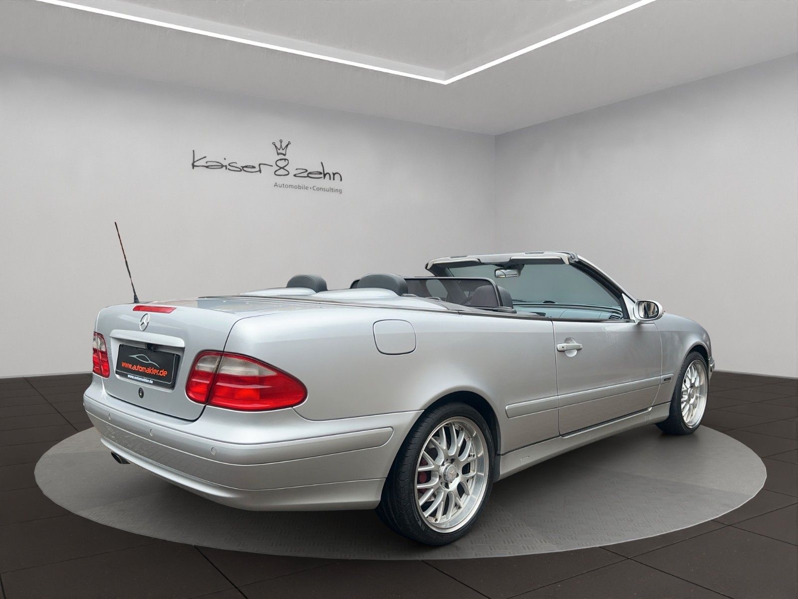 Fahrzeugabbildung Mercedes-Benz CLK 200 Kompressor Avantgarde