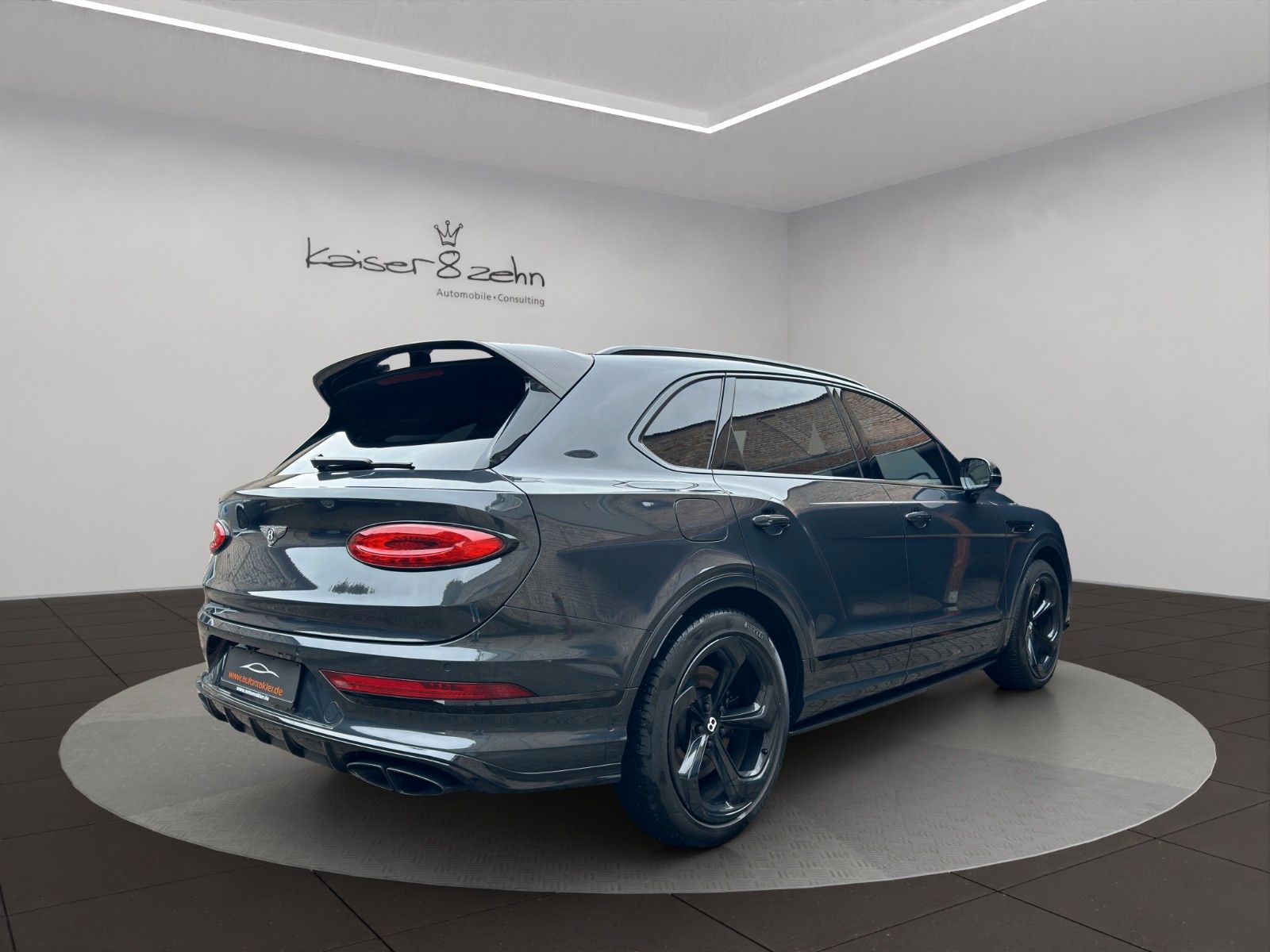 Fahrzeugabbildung Bentley Bentayga V8 S *Carbon* *AHK*