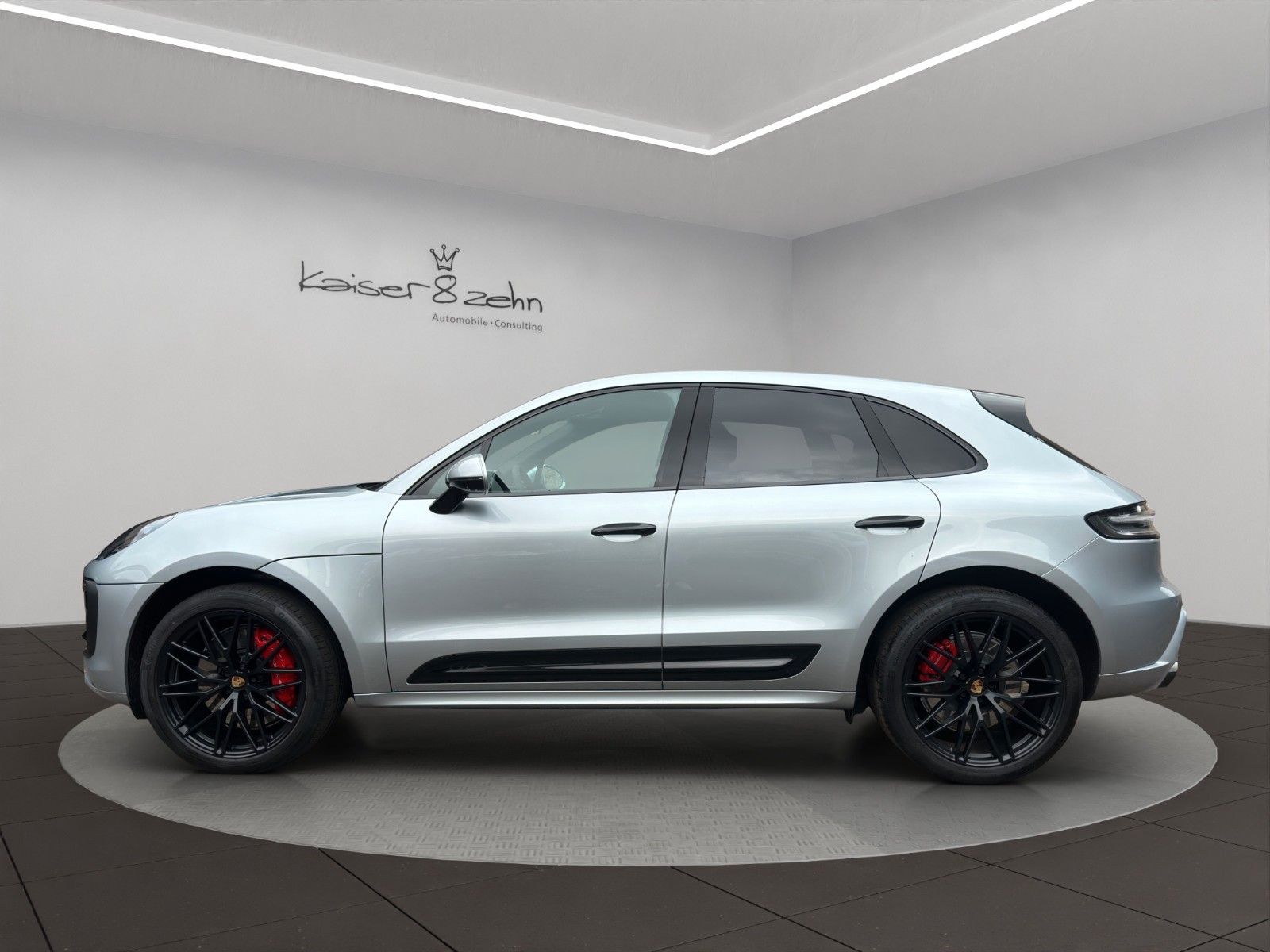 Fahrzeugabbildung Porsche Macan GTS *Burmester* *Surround View*