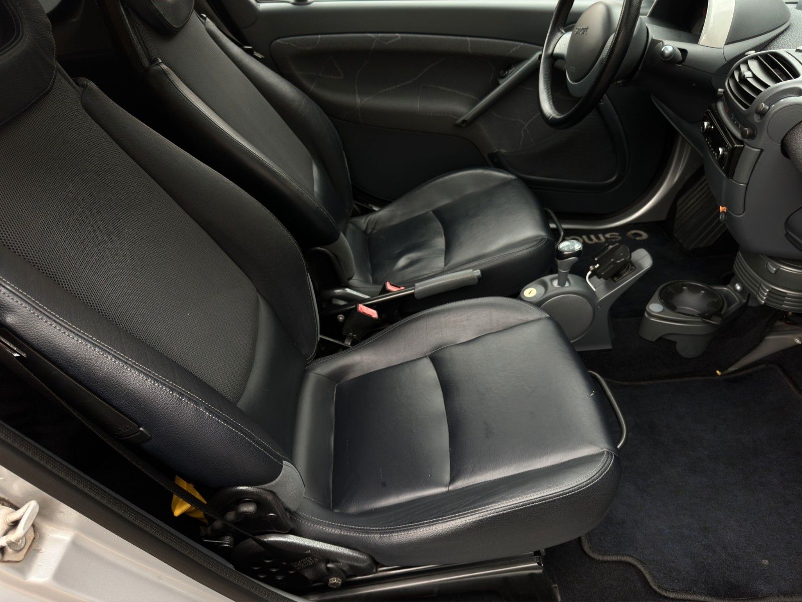 Fahrzeugabbildung Smart ForTwo 450 Coupe Softtouch Passion Clever End