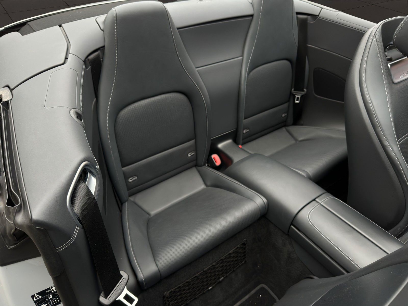 Fahrzeugabbildung Mercedes-Benz SL 63 AMG 4Matic+