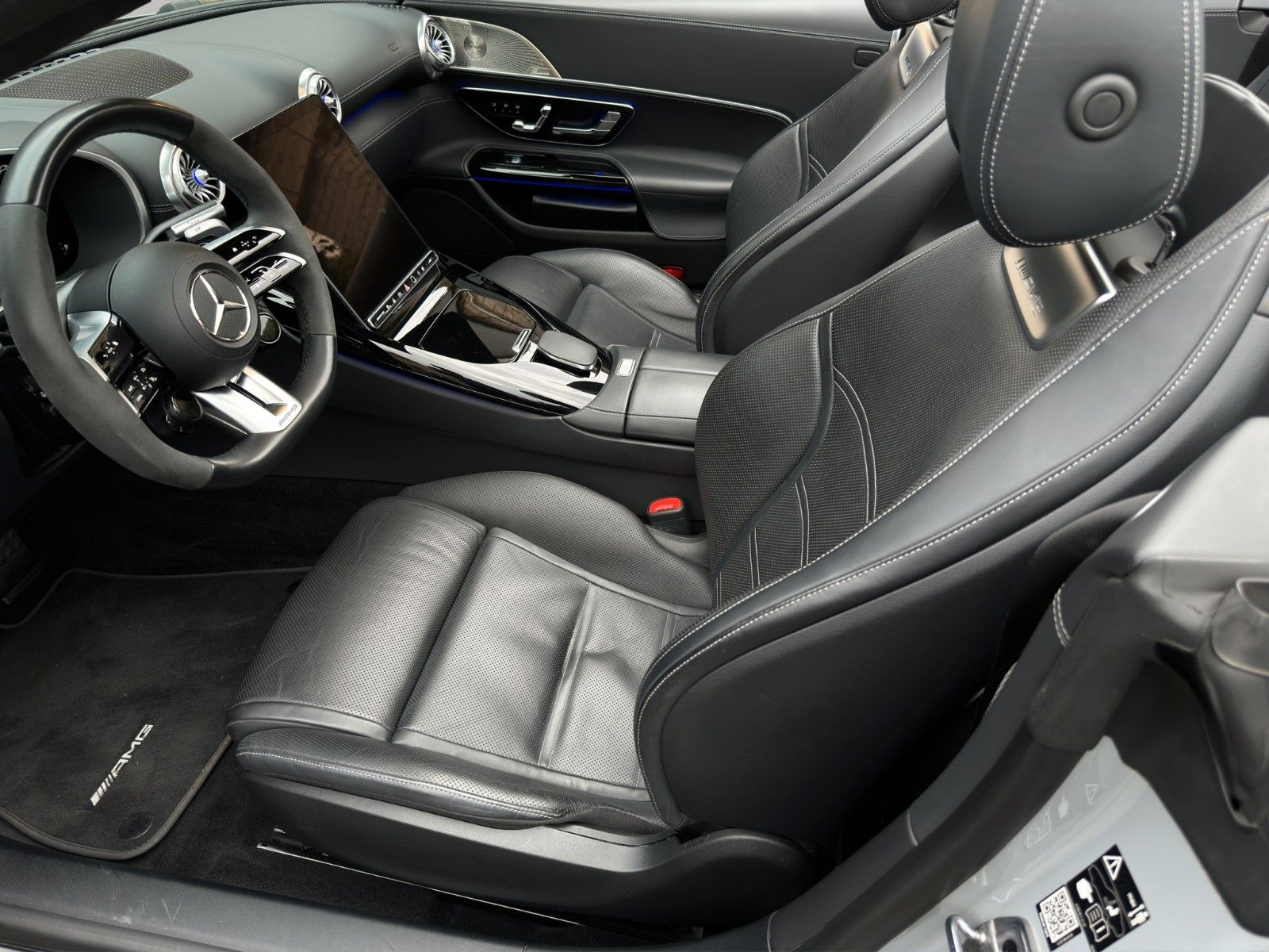Fahrzeugabbildung Mercedes-Benz SL 63 AMG 4Matic+