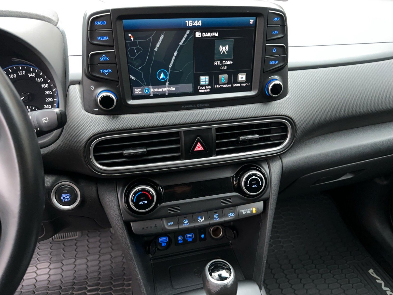 Fahrzeugabbildung Hyundai Kona 1.6 CRDi DCT Premium