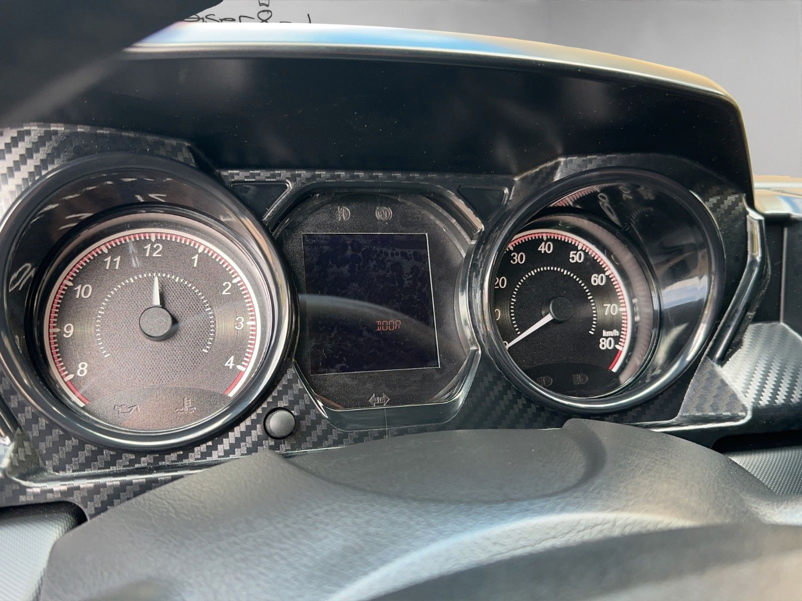 Fahrzeugabbildung Ligier JS 50 Sport Pack DCI Carplay