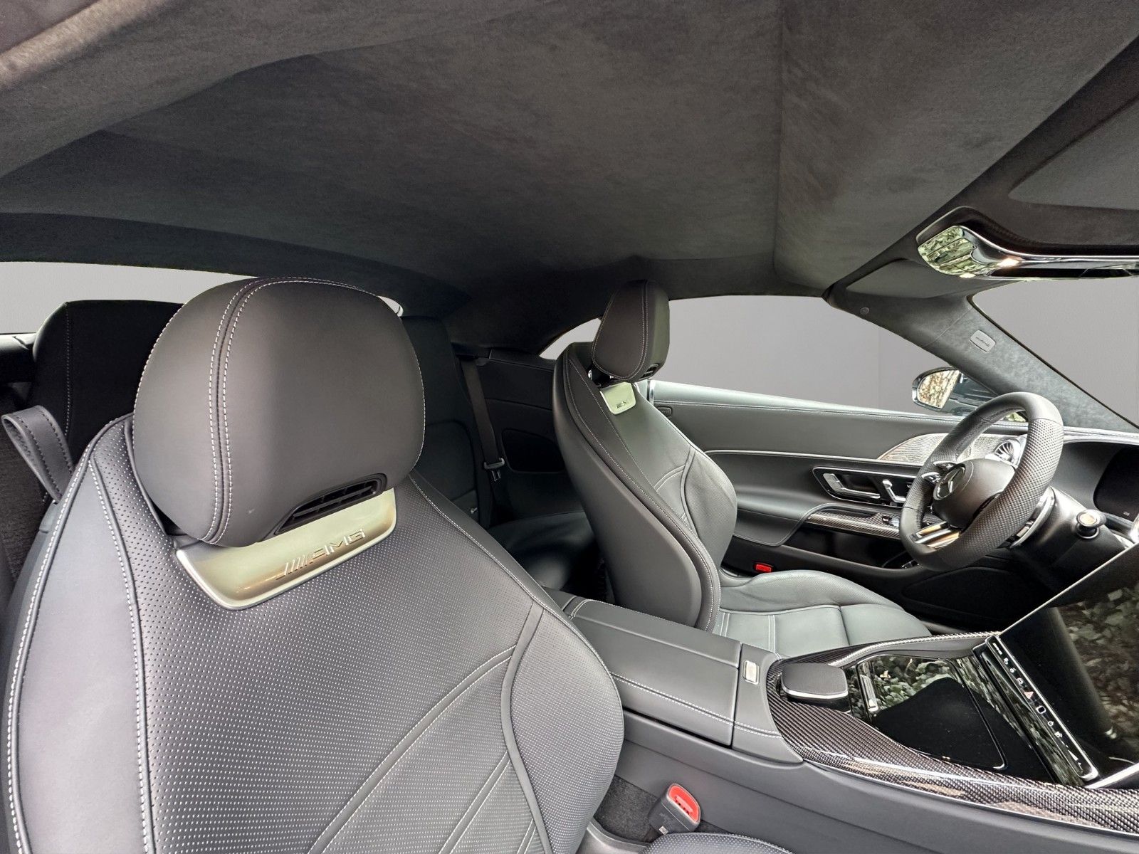 Fahrzeugabbildung Mercedes-Benz SL 63 AMG 4 Matic +