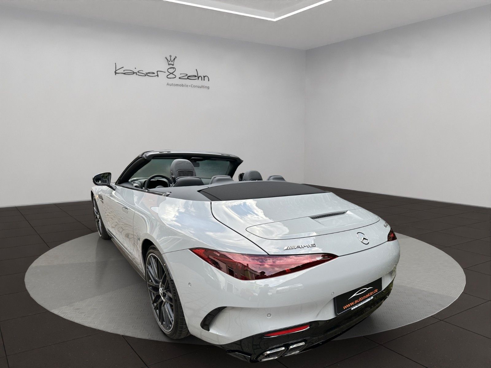 Fahrzeugabbildung Mercedes-Benz SL 63 AMG 4 Matic +