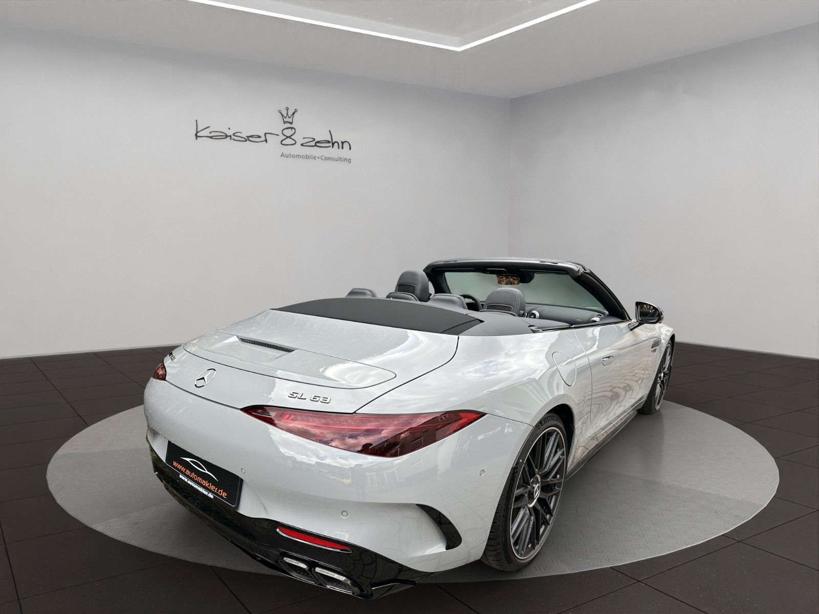 Fahrzeugabbildung Mercedes-Benz SL 63 AMG 4 Matic +
