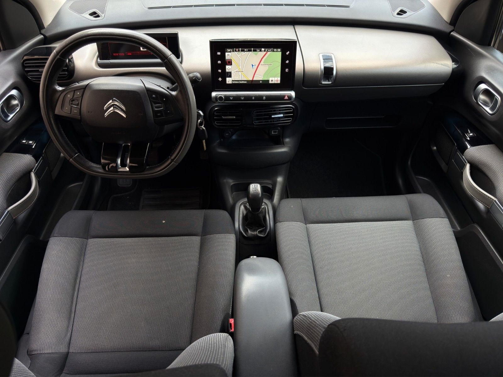 Fahrzeugabbildung Citroën C4 Cactus Shine *PDC*Bluetooth*