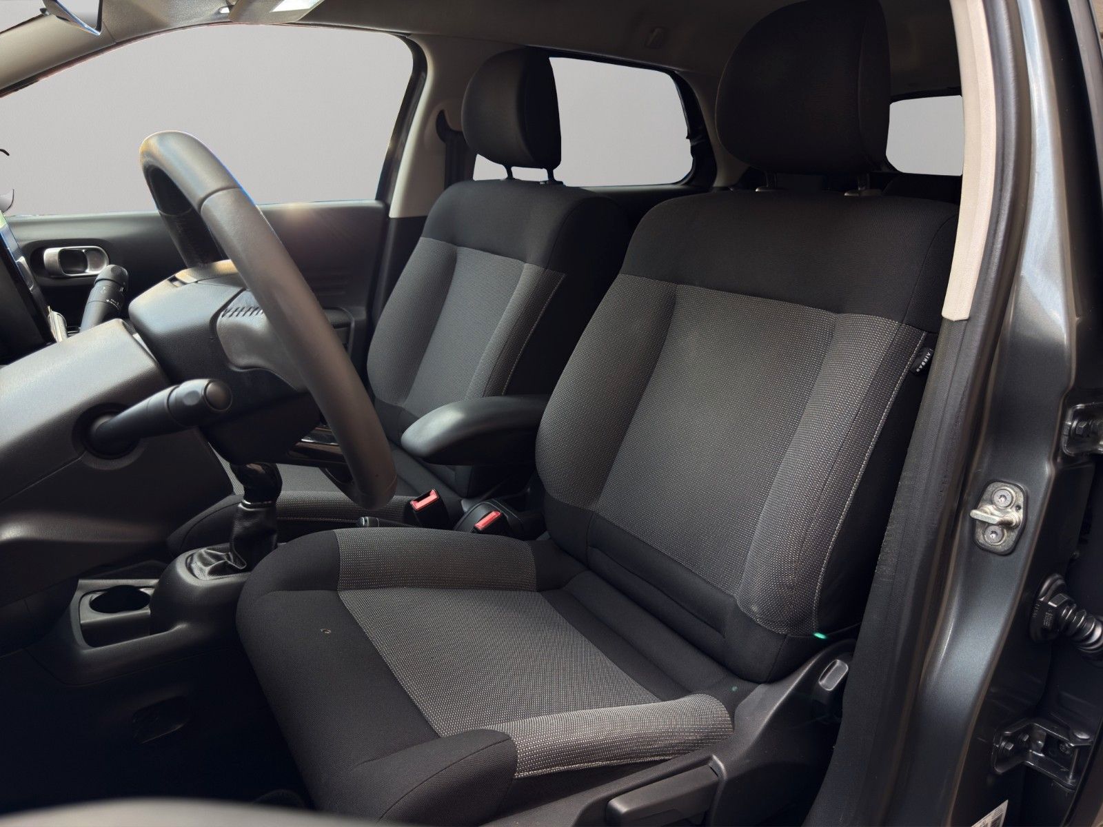 Fahrzeugabbildung Citroën C4 Cactus Shine *PDC*Bluetooth*